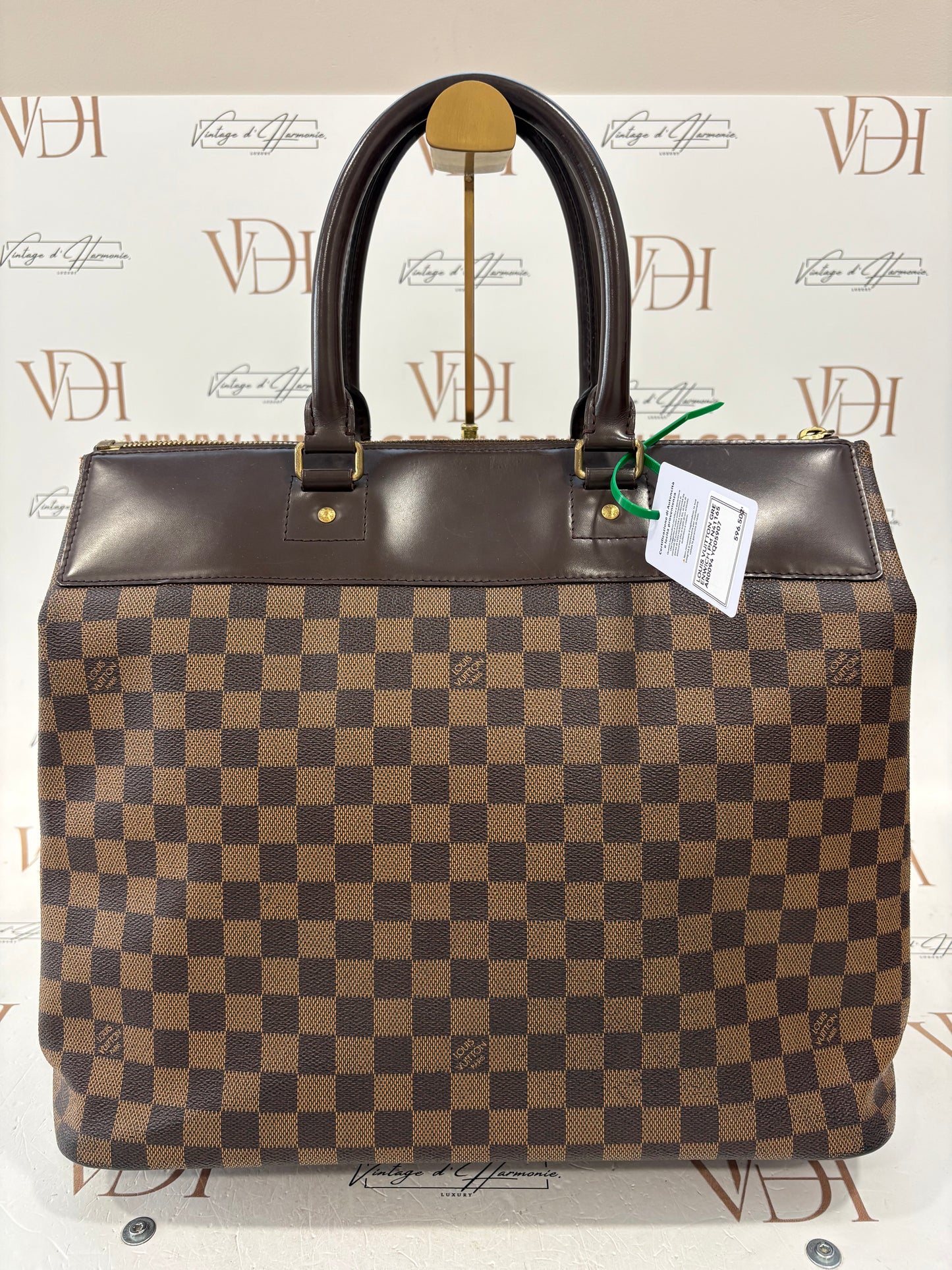 017157 - Louis Vuitton Greenwich PM