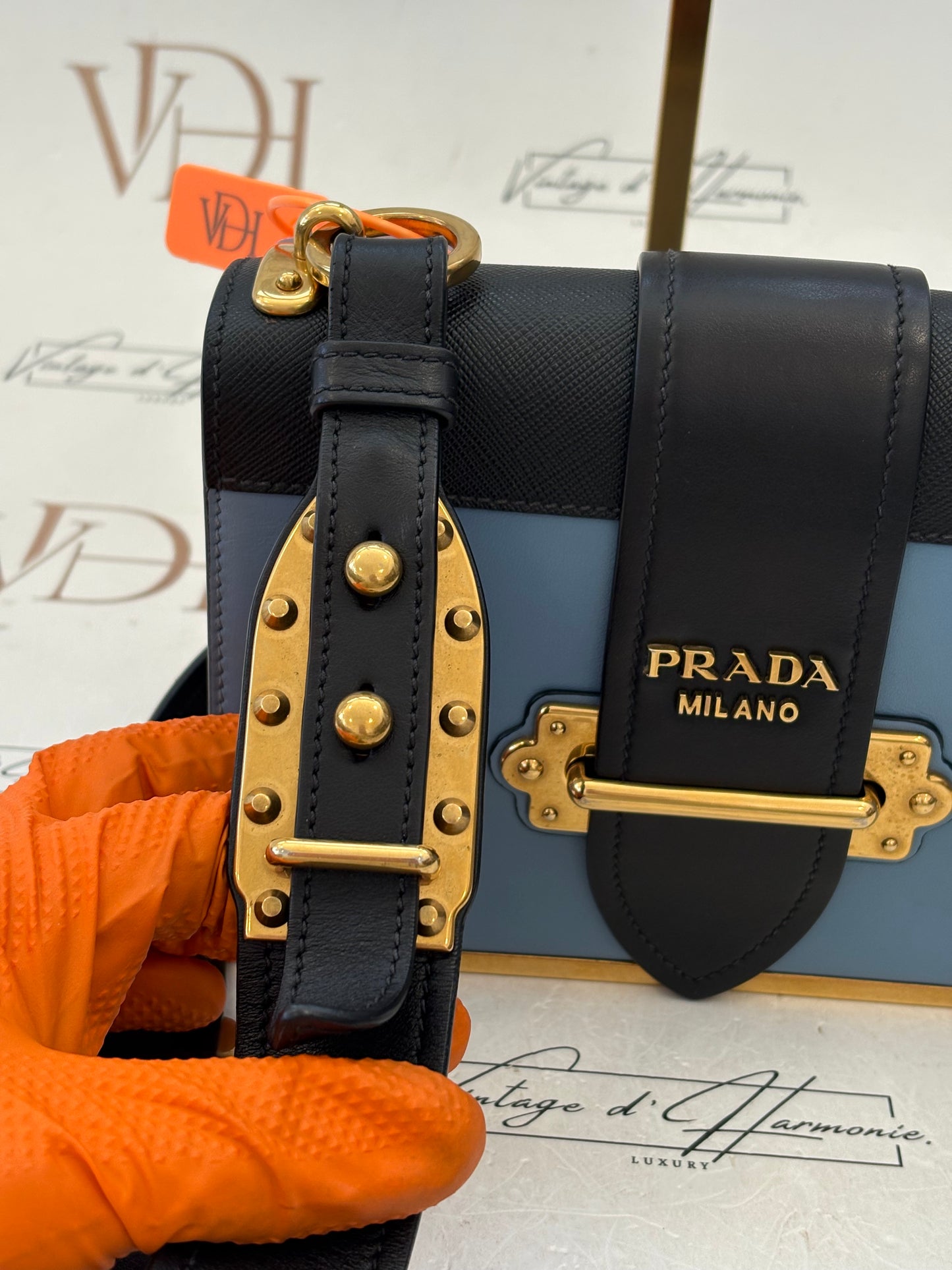 383702 - Prada Cahier