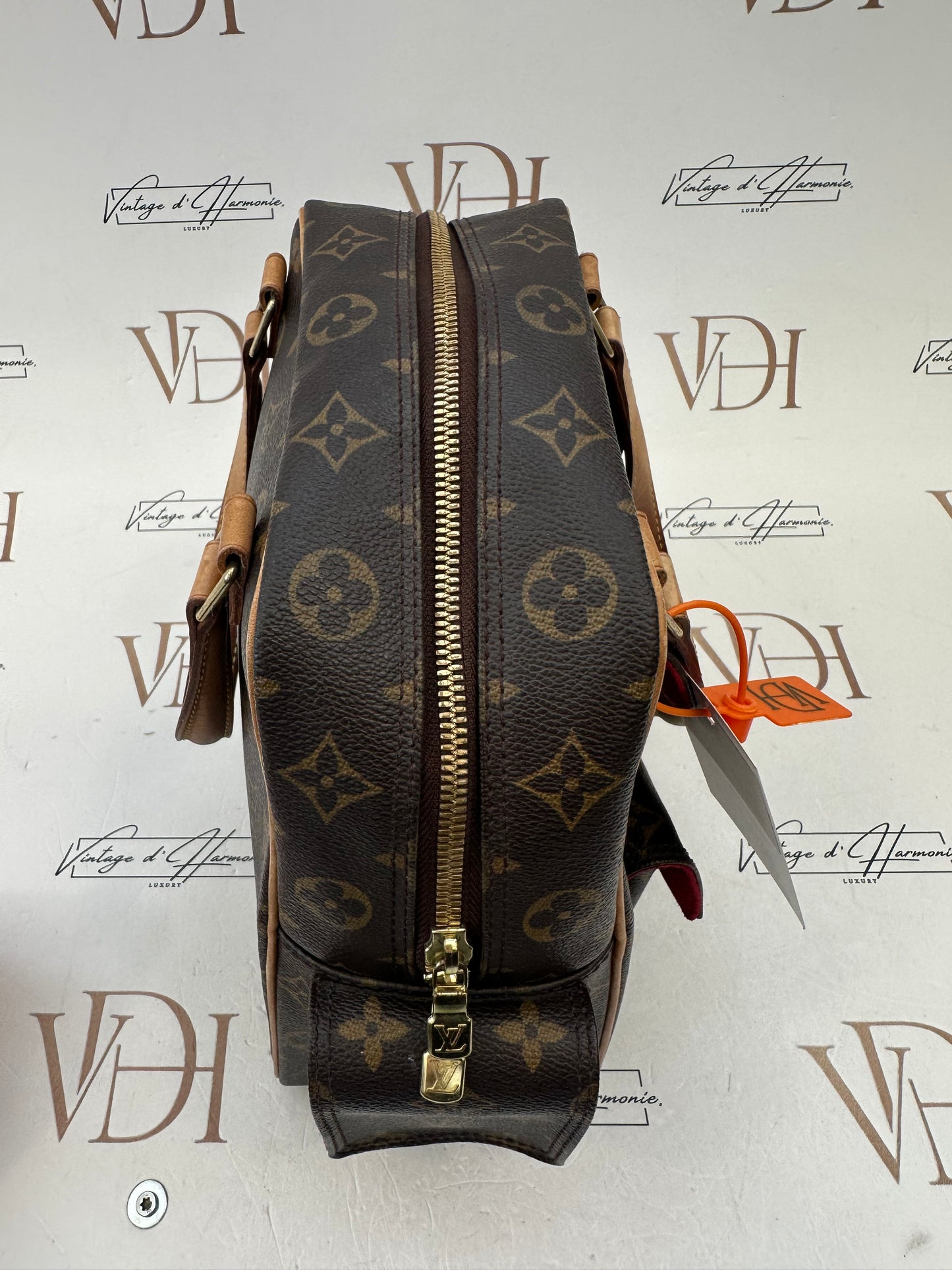 017881 - Louis Vuitton Excentricite
