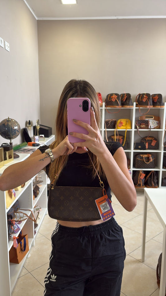 Louis Vuitton Pochette