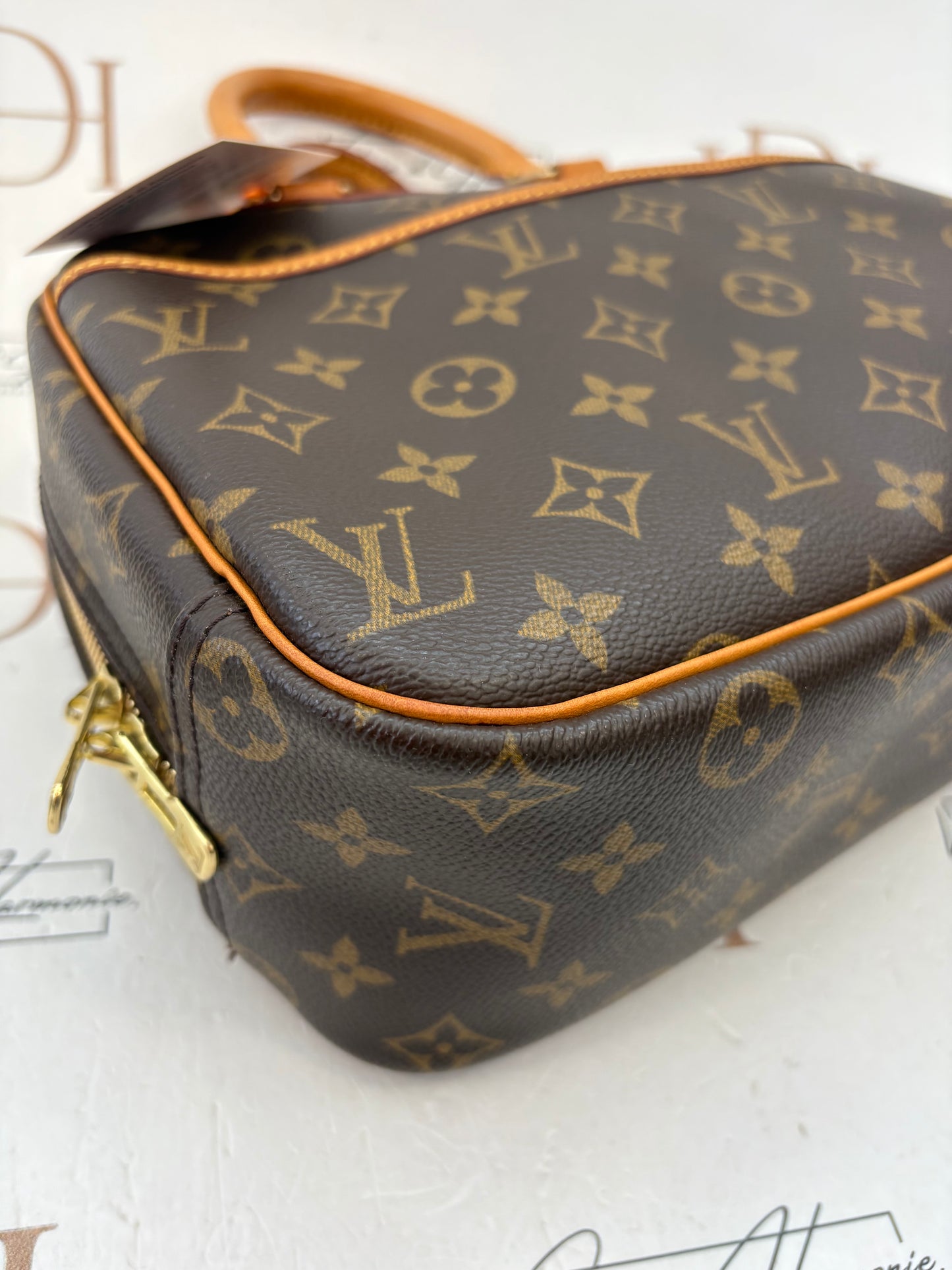 018978 - Louis Vuitton Treauville