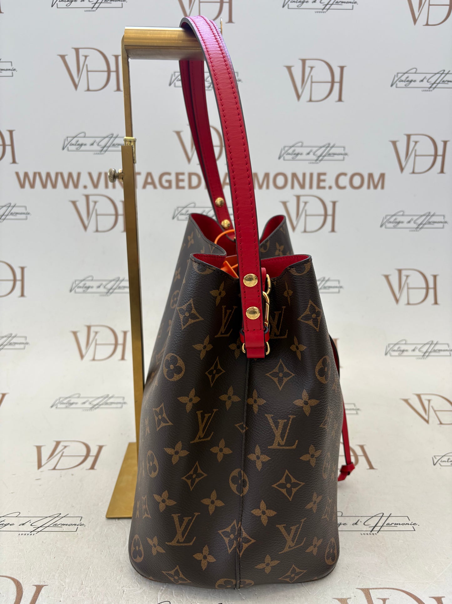 201549 - Louis Vuitton Neo Noé