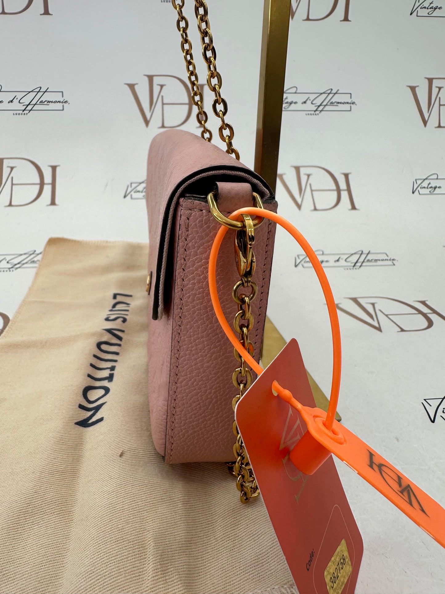 382758 - Louis Vuitton Felicie