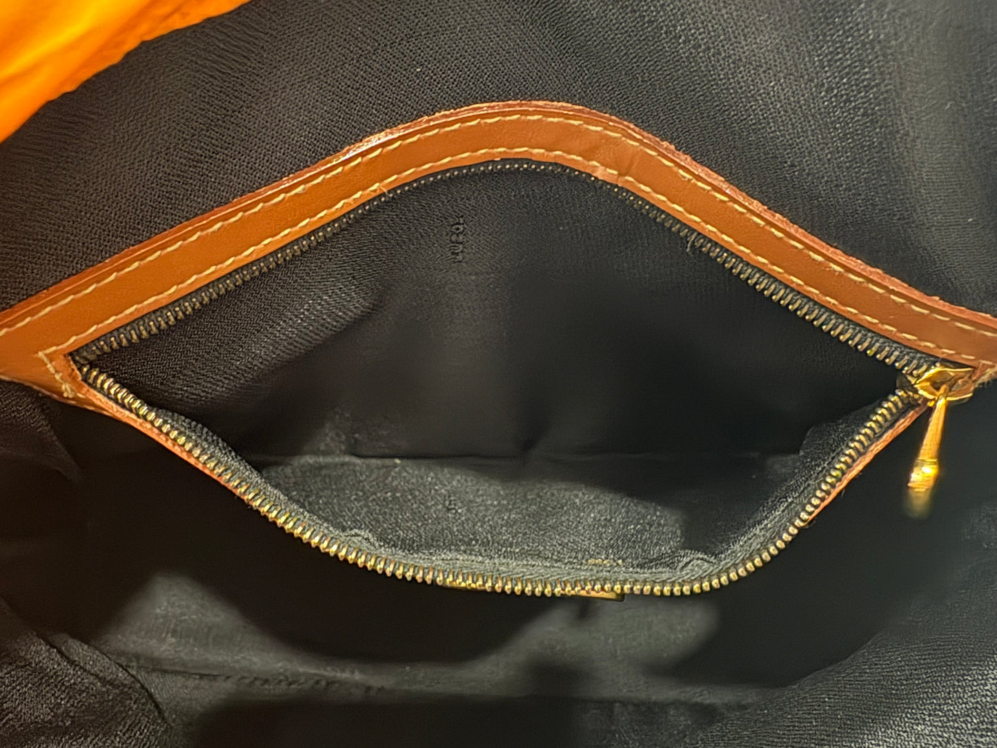 383043 - Fendi Vintage