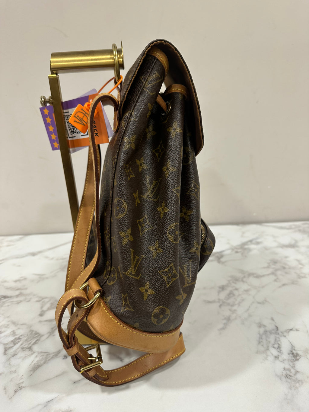 Louis Vuitton Montsouris MM