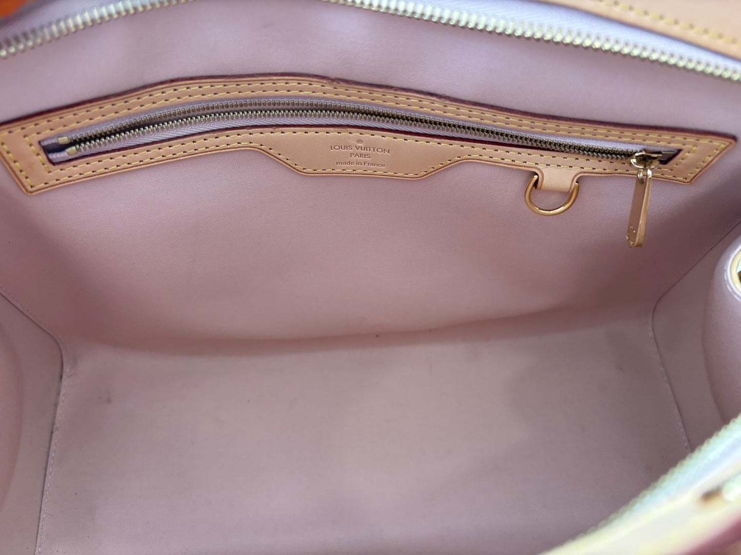 382699 - Louis Vuitton Brea