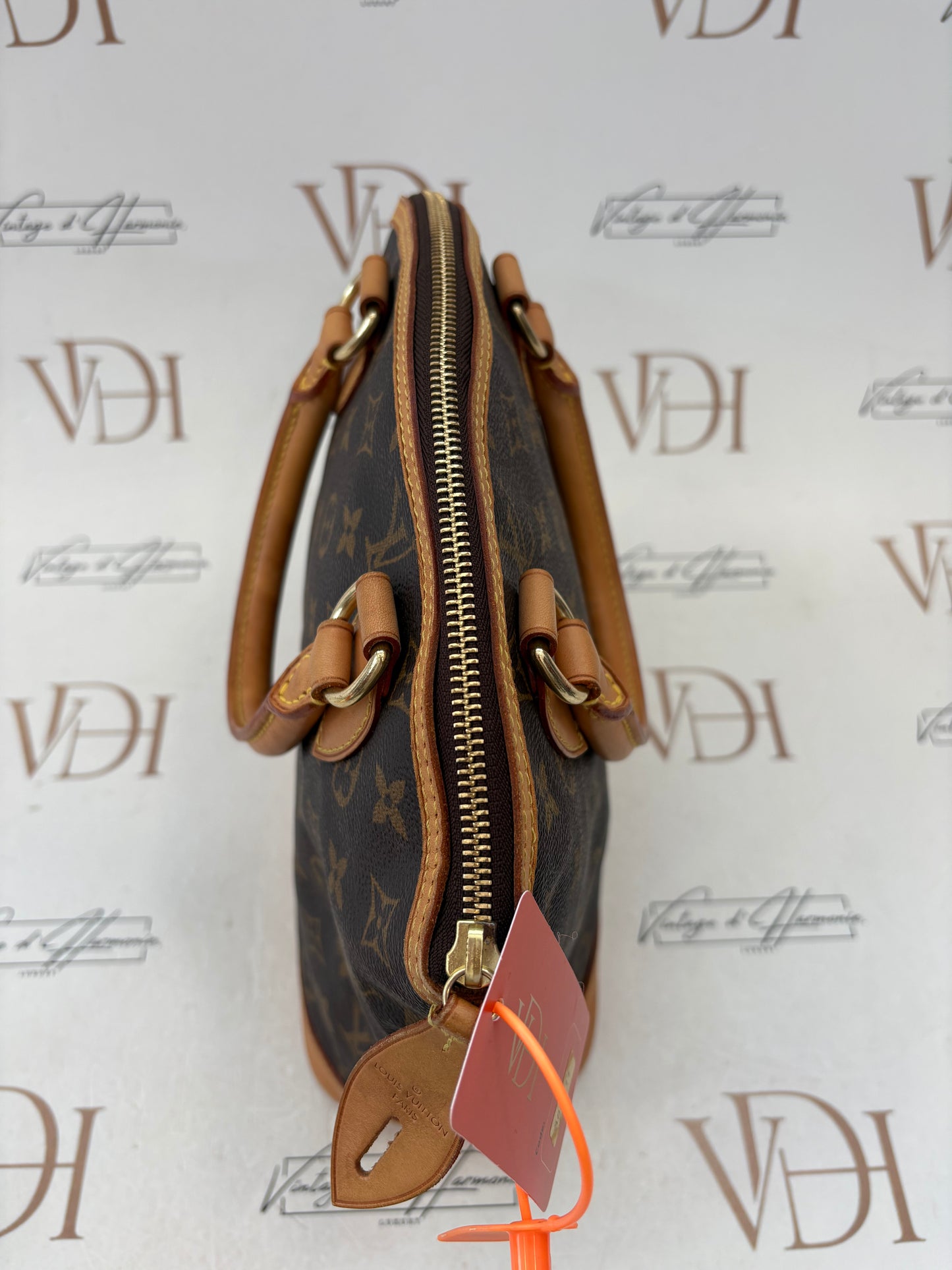 383511 - Louis Vuitton Lockit Vertical