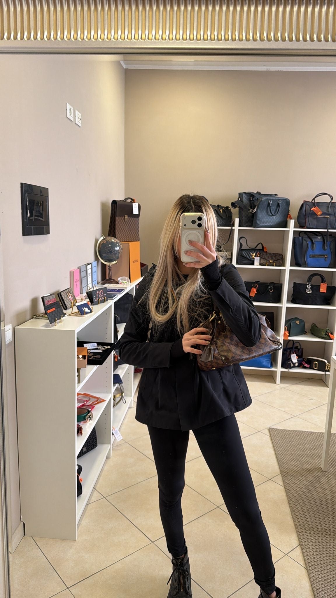 382559 - Louis Vuitton Verona