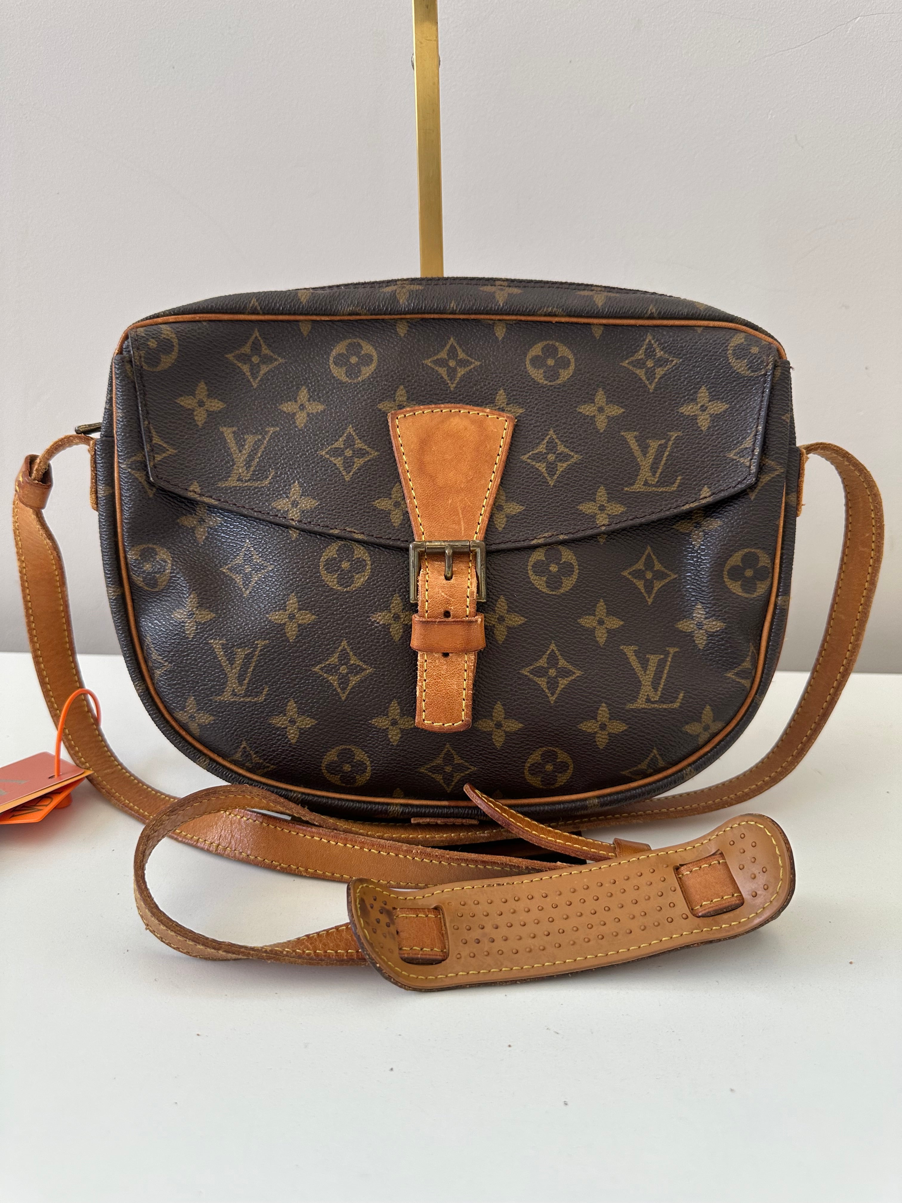 Louis Vuitton Jeune Fille