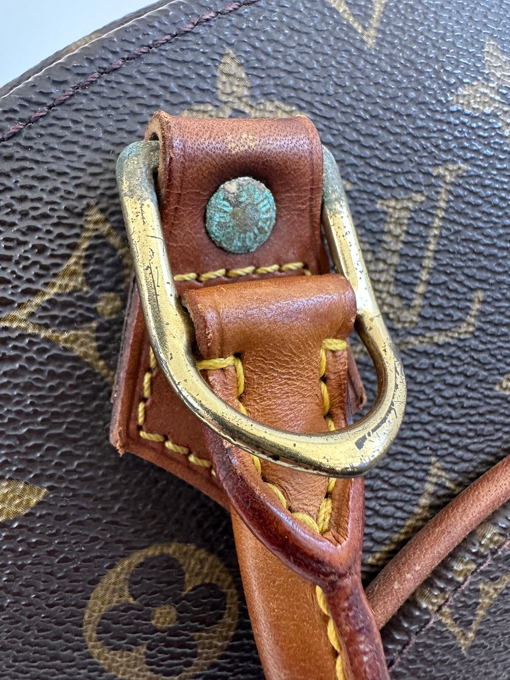 Louis Vuitton Ellipse PM