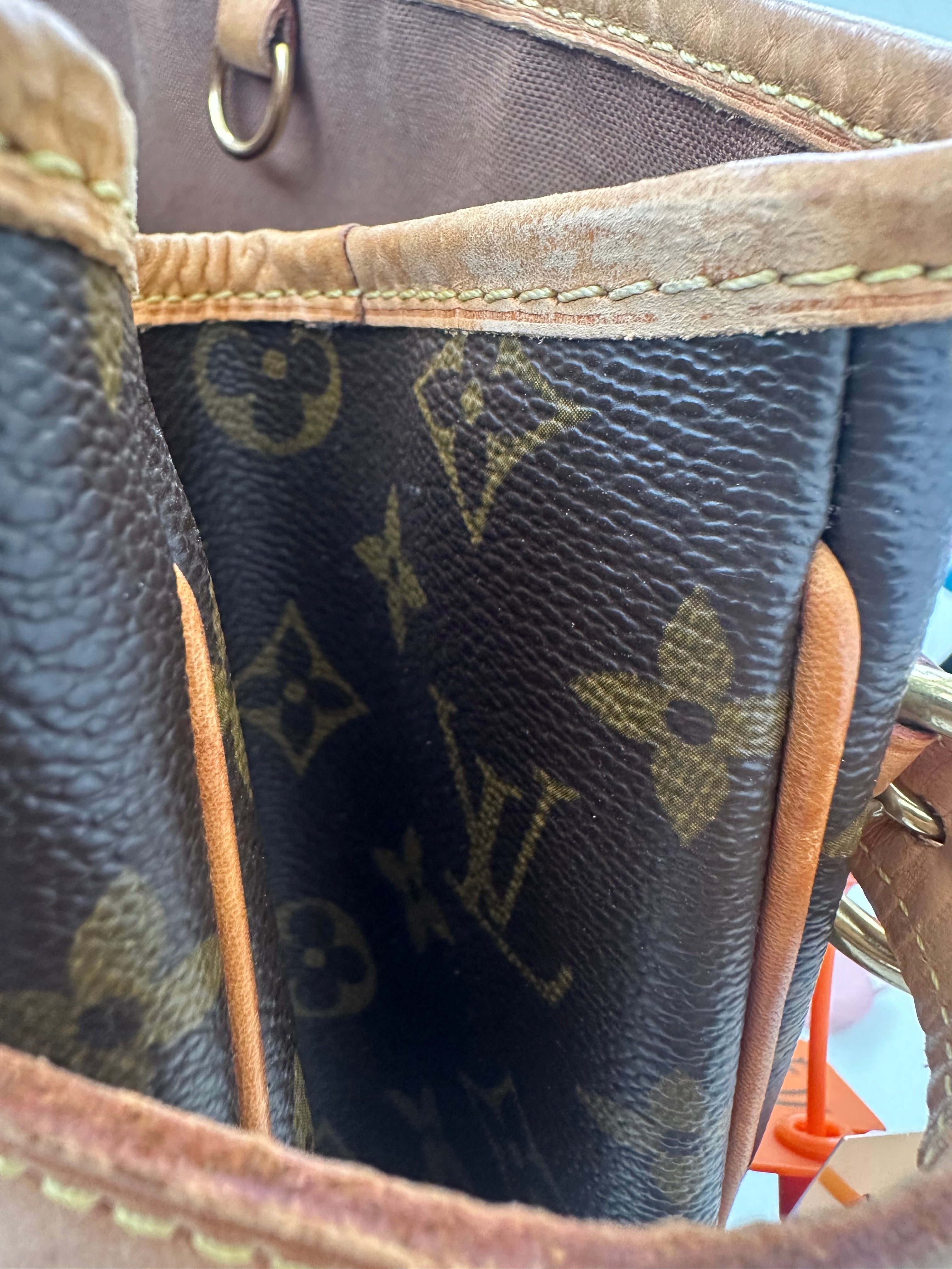 Louis Vuitton Batignolles Vertical