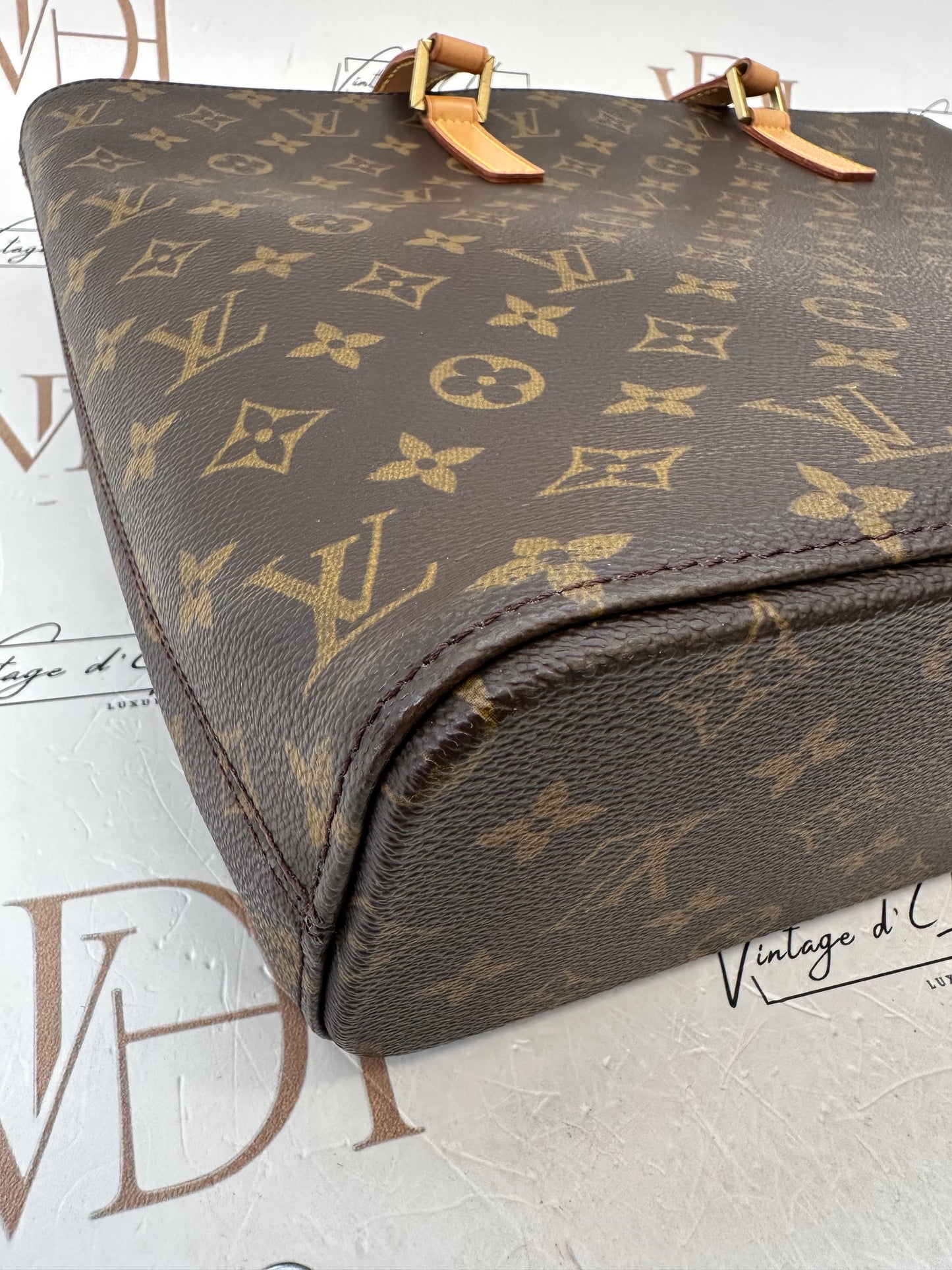017864 - Louis Vuitton Luco