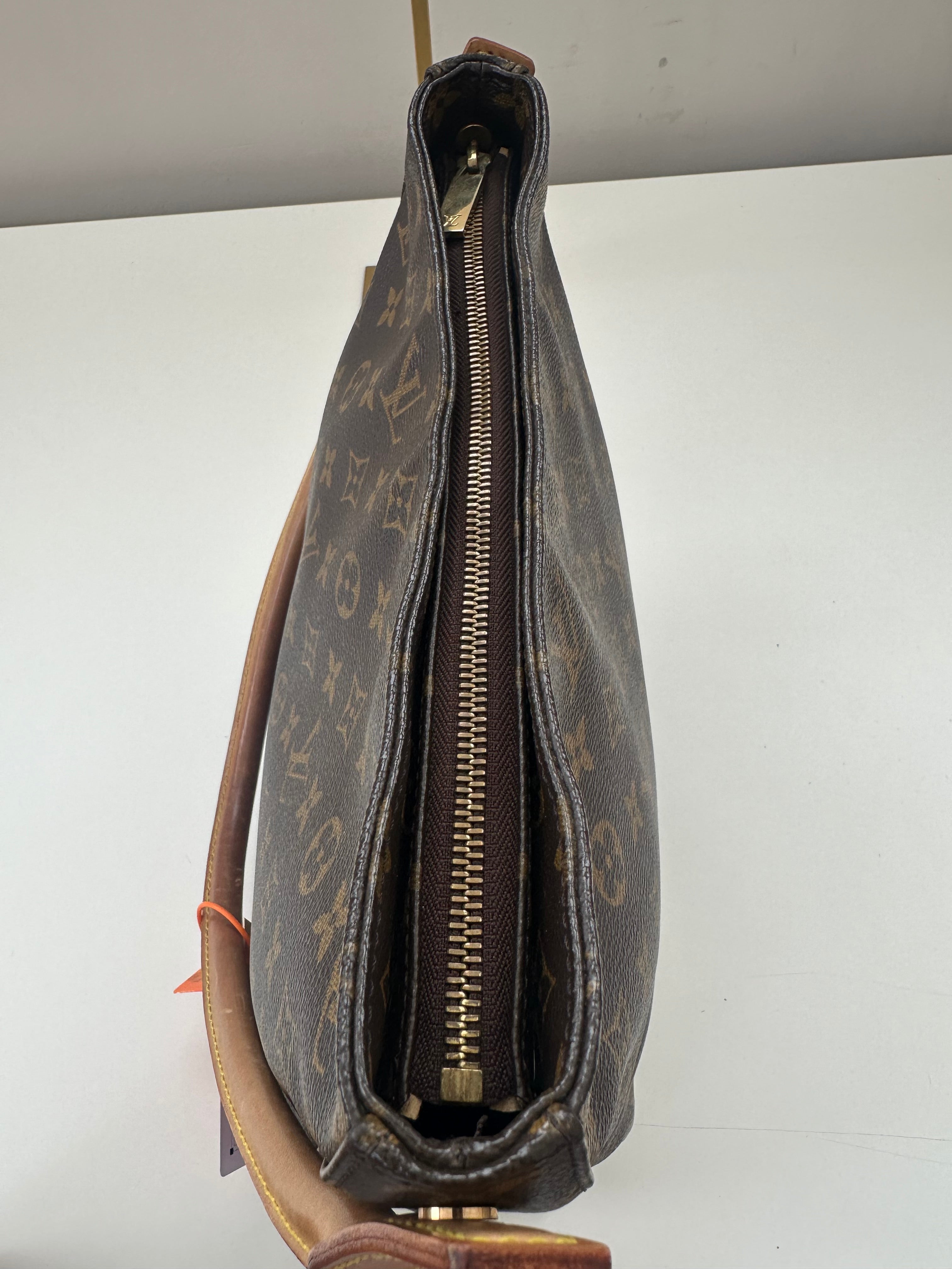 Louis Vuitton Looping GM