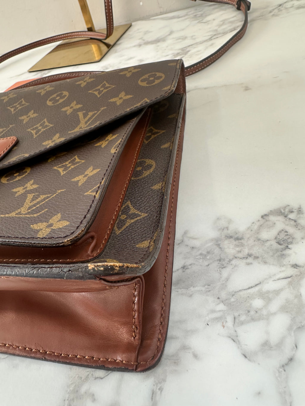 Louis Vuitton Monceau 28