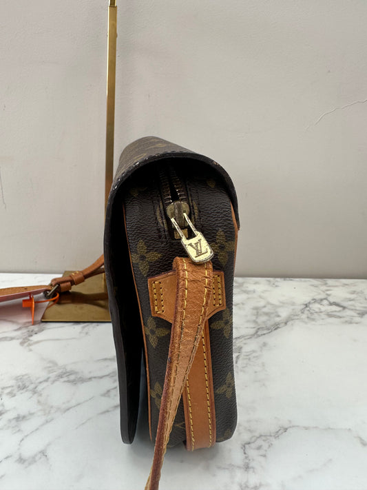 Louis Vuitton Saint German 27