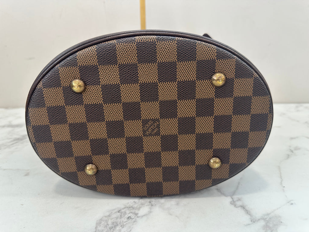 Louis Vuitton Marais