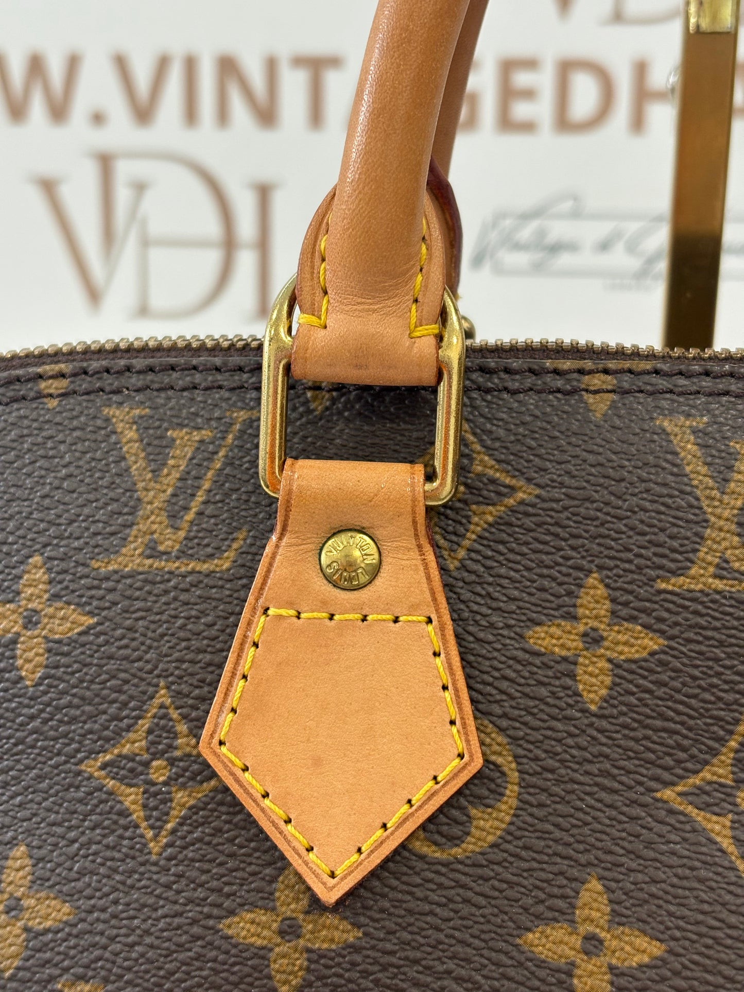017563 - Louis Vuitton Alma