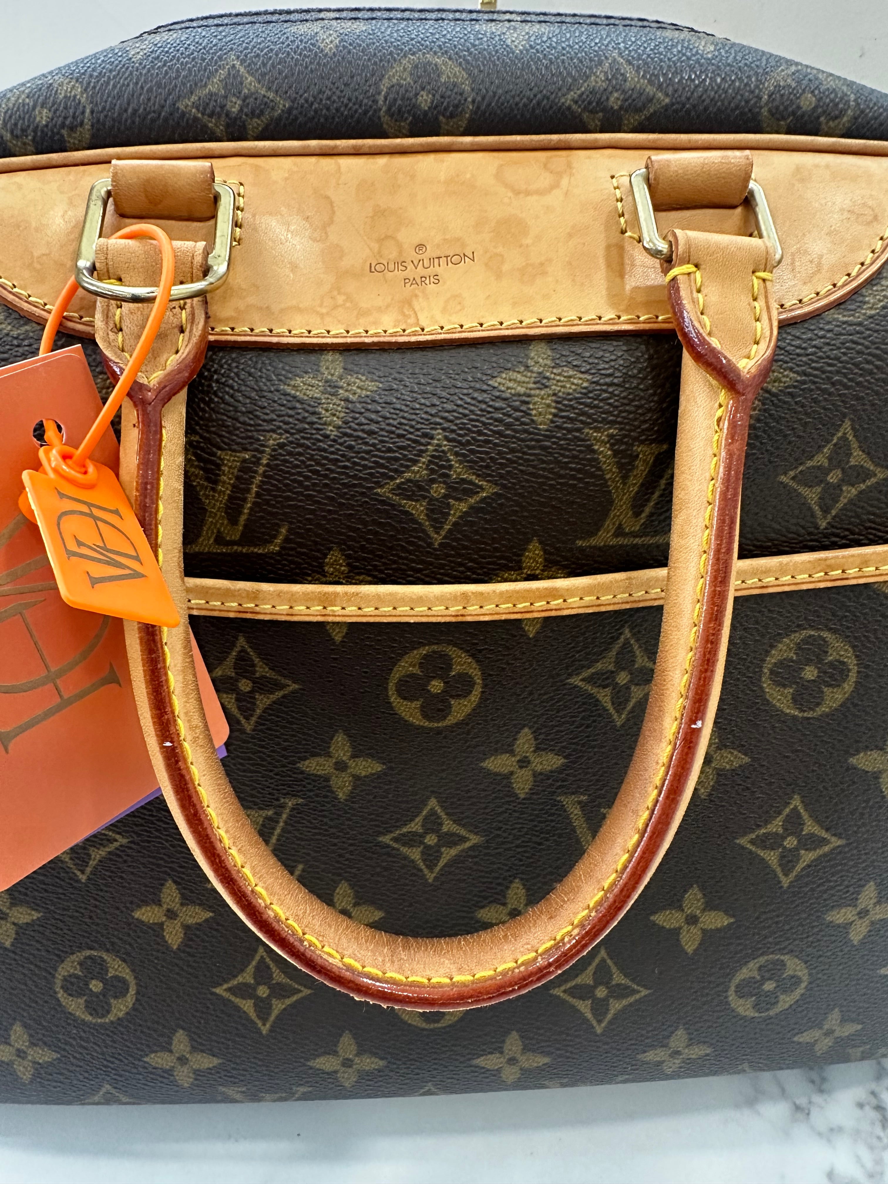 Louis Vuitton Deauville