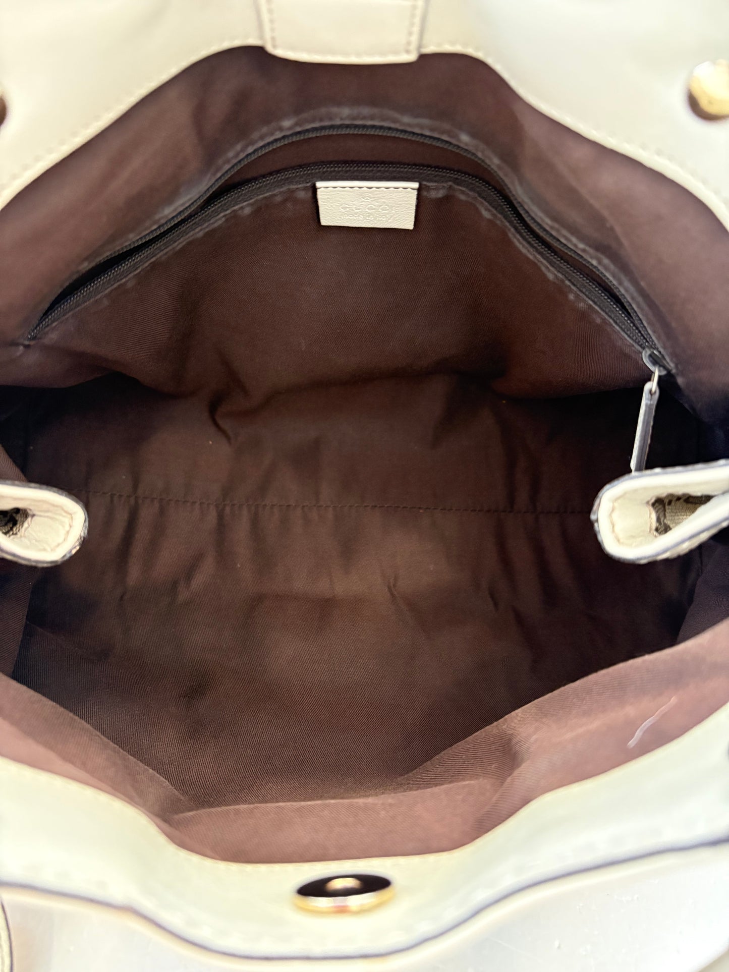 383434 - Gucci Sukey