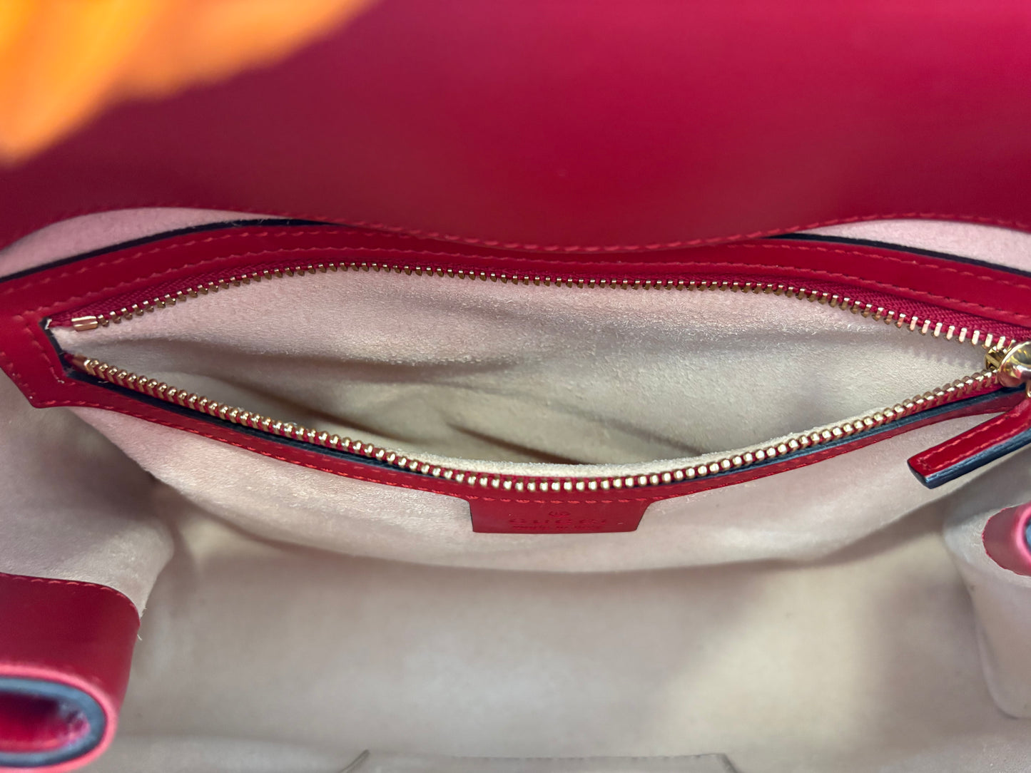 383908 - Gucci Nymphaea