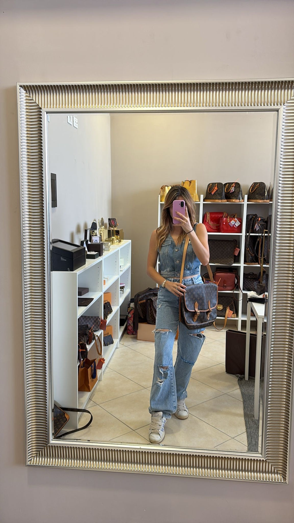 Louis Vuitton Gibeciere GM