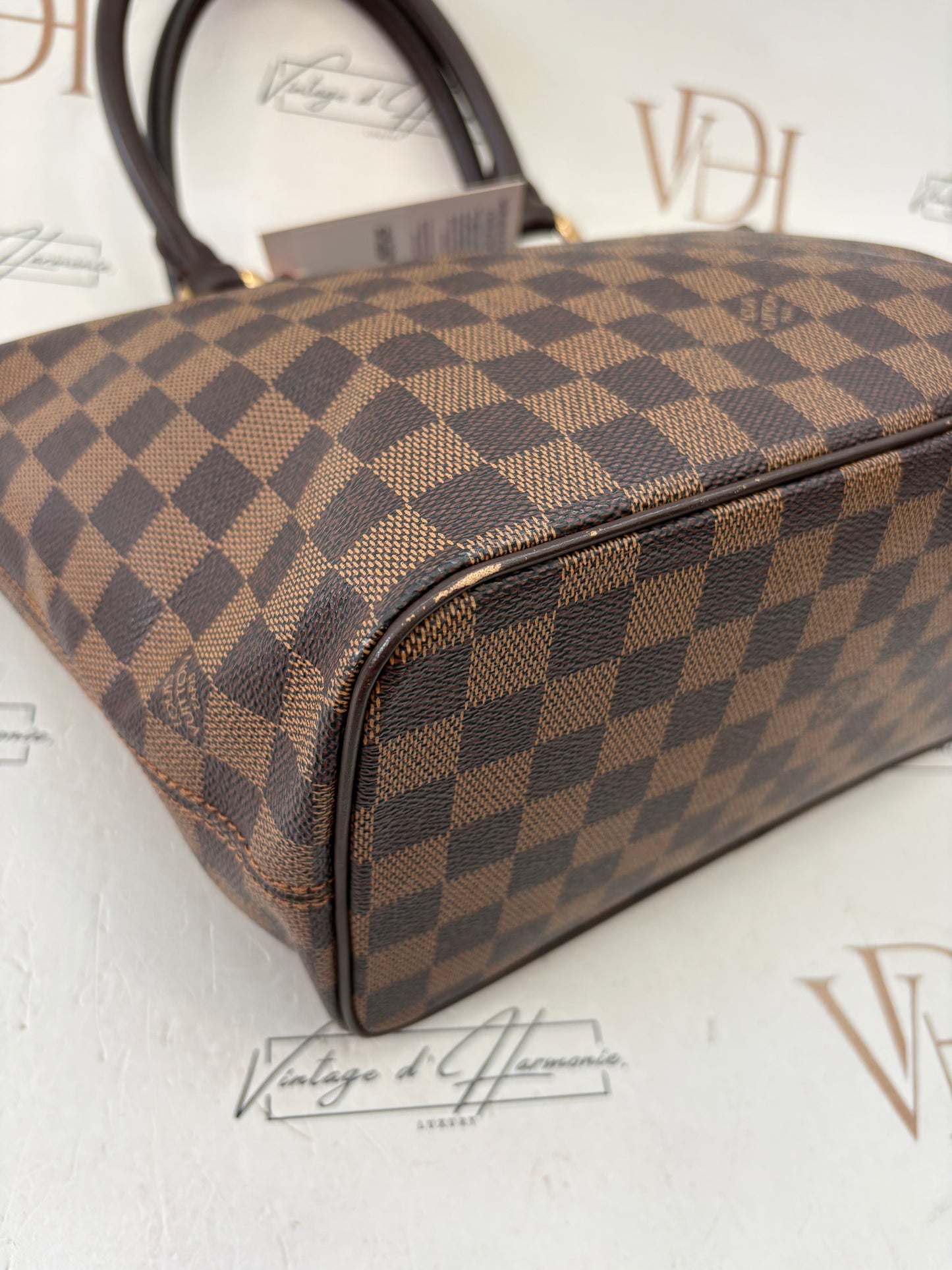 018900 - Louis Vuitton Saleya