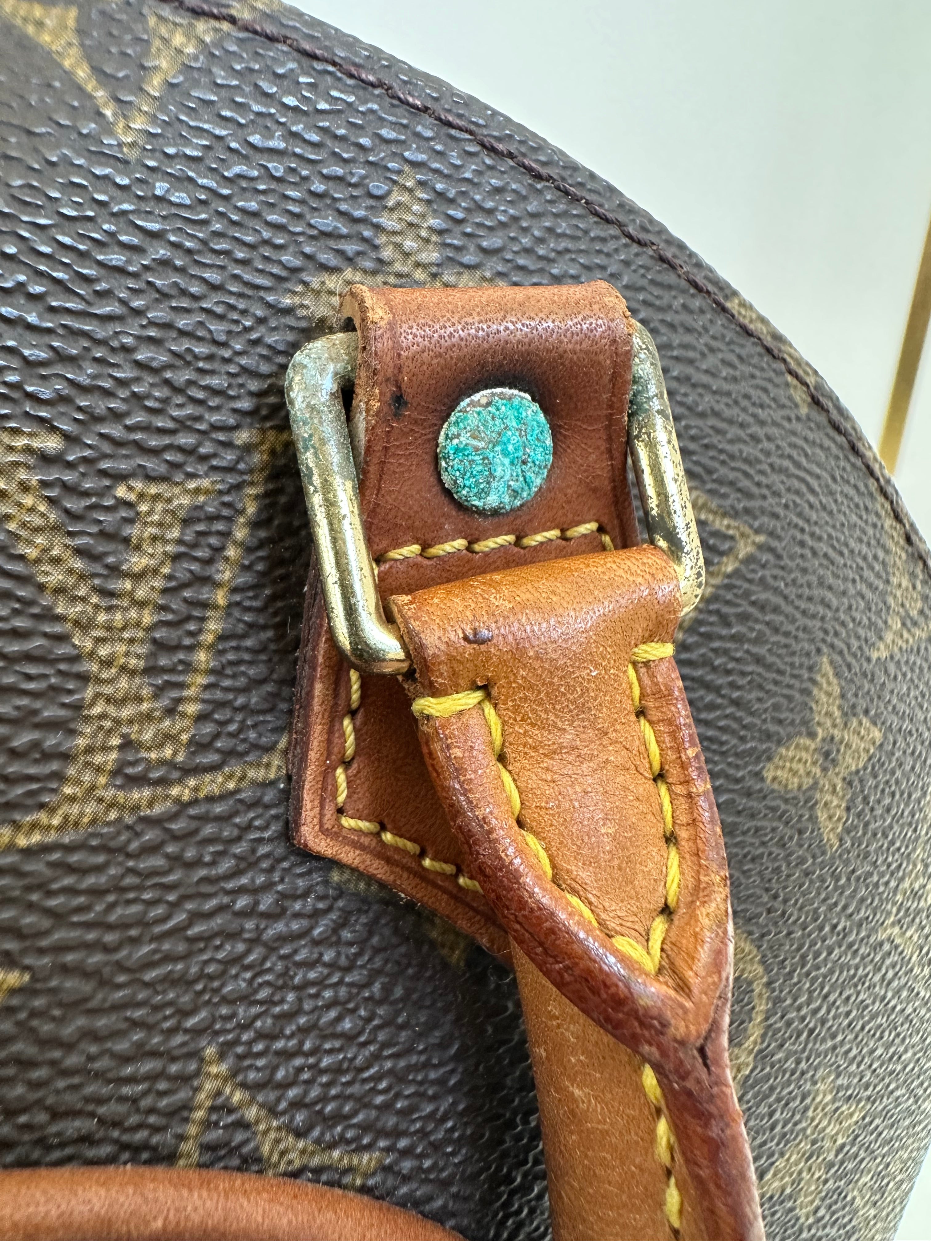 Louis Vuitton Ellipse PM