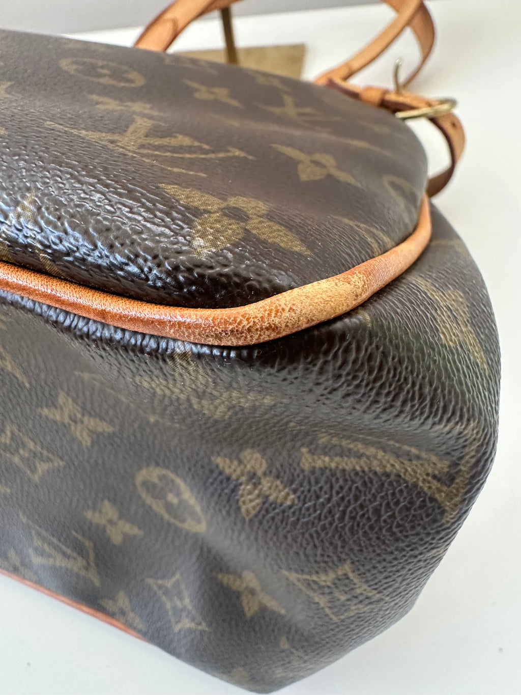 Louis Vuitton Batignolles Vertical