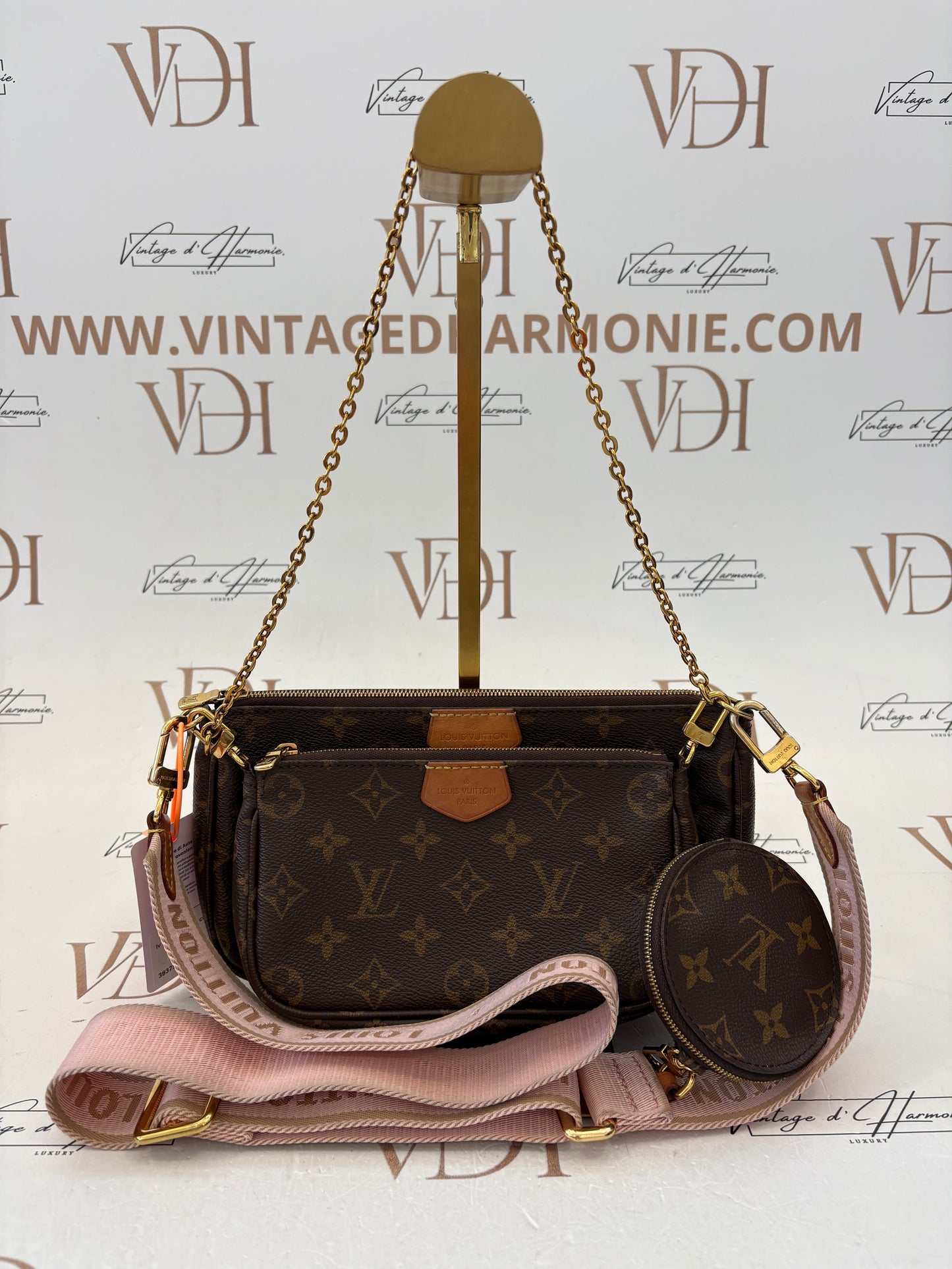 383754 - Louis Vuitton Multipochette