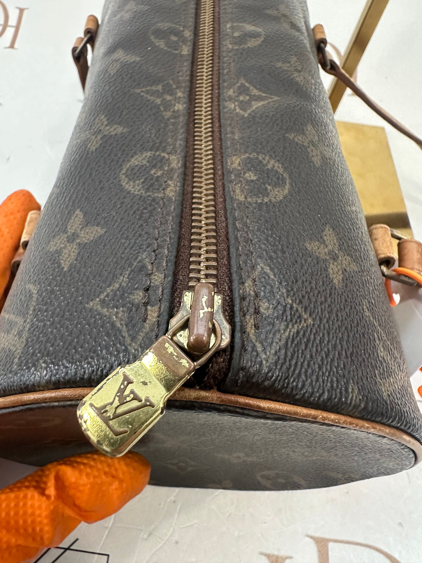 017760 - Louis Vuitton Papillon 26