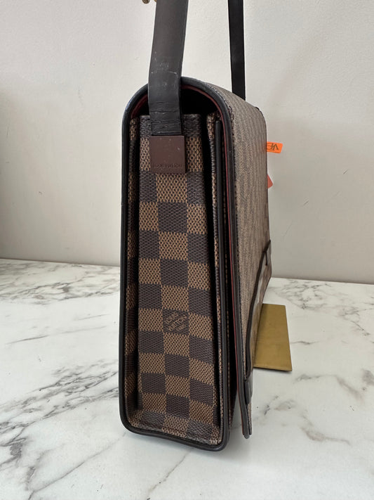 Louis Vuitton Pochette