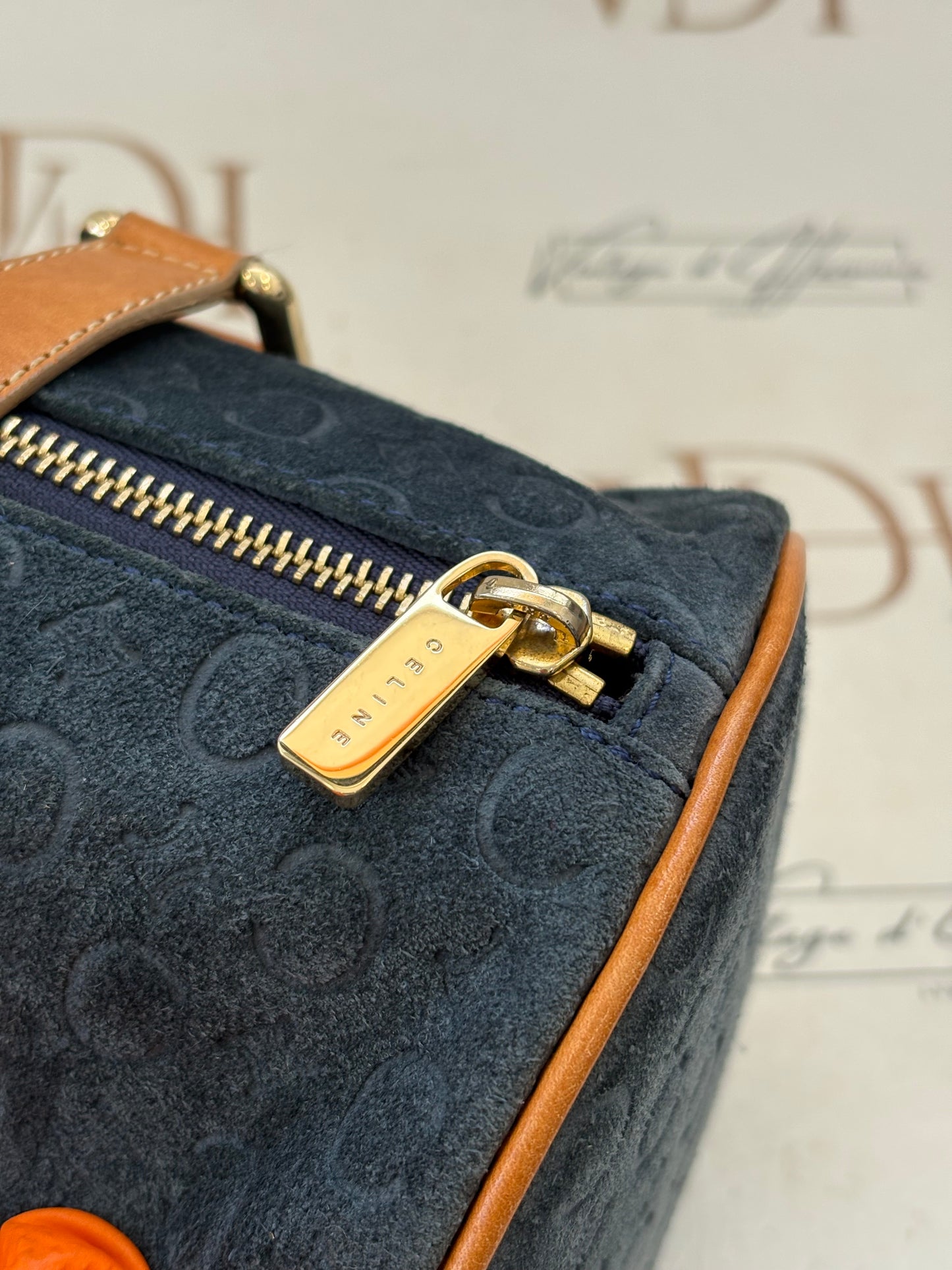 017102 - Céline Navy Suede
