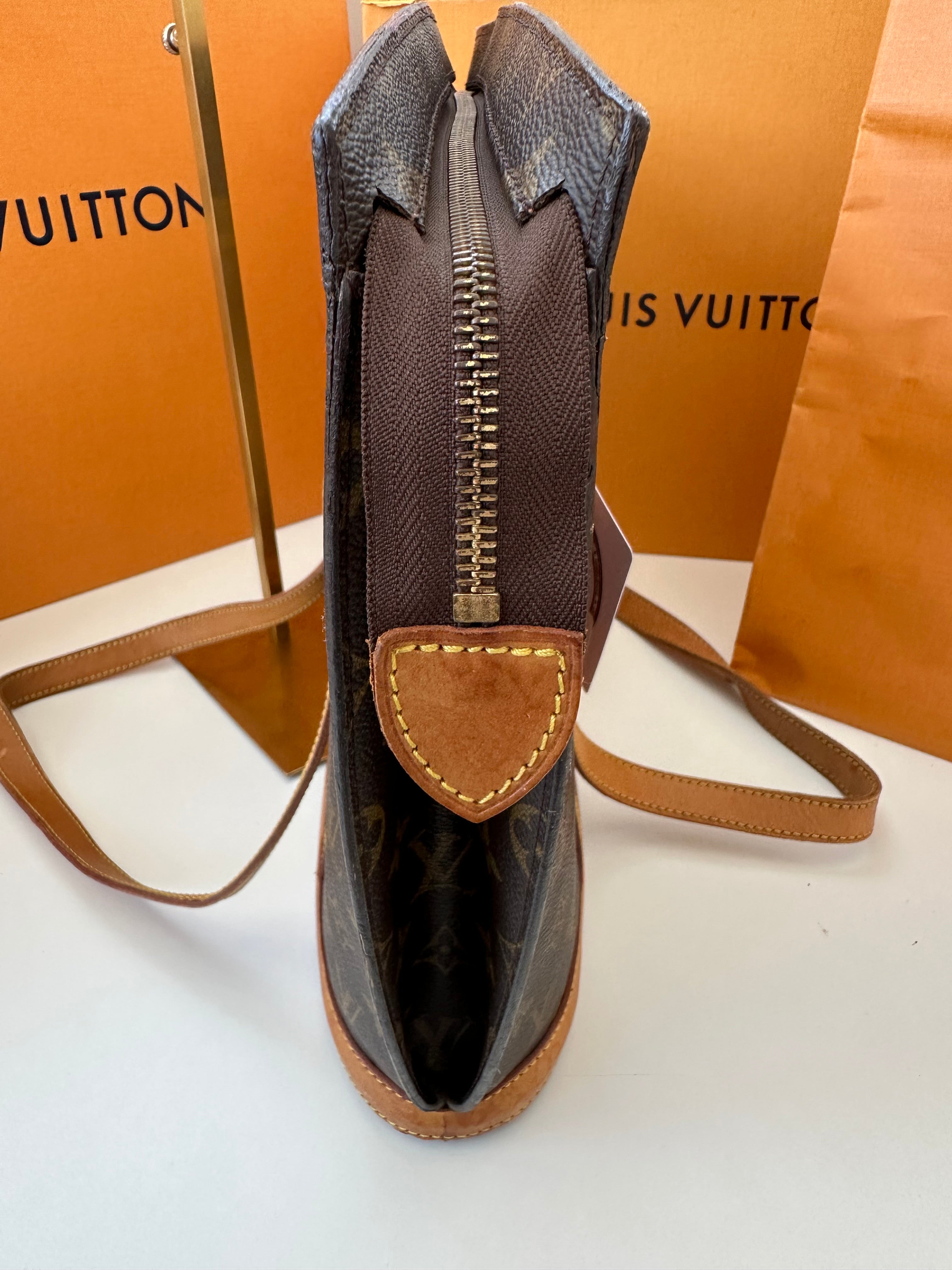 Louis Vuitton Babylone