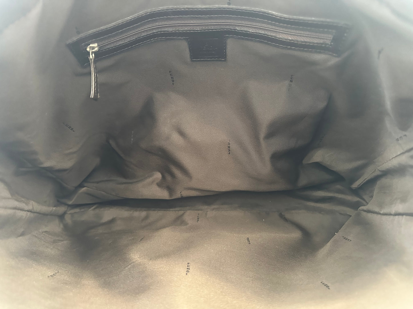 102492 - Fendi Messenger