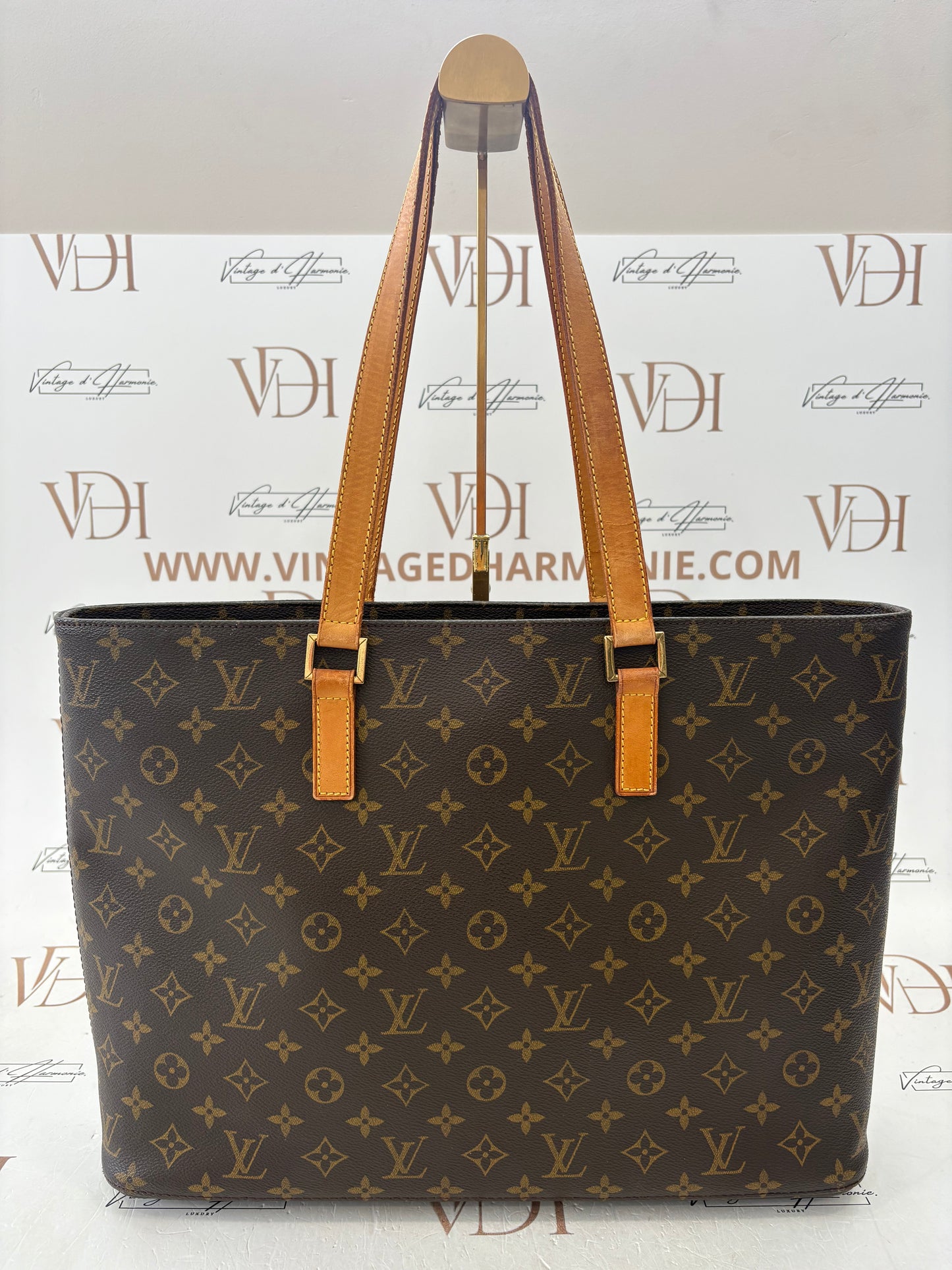018763 - Louis Vuitton Luco