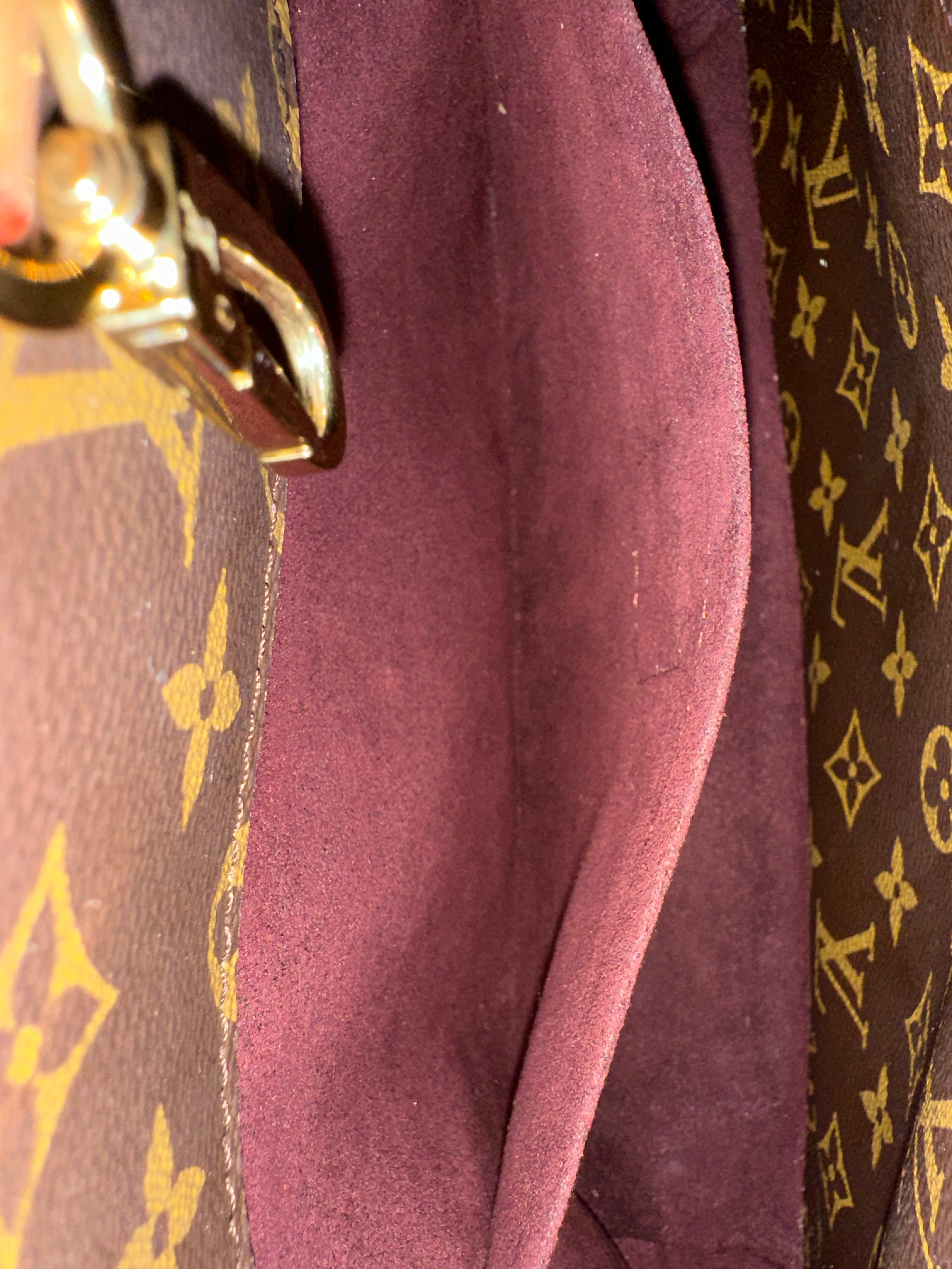 Louis Vuitton Montaigne