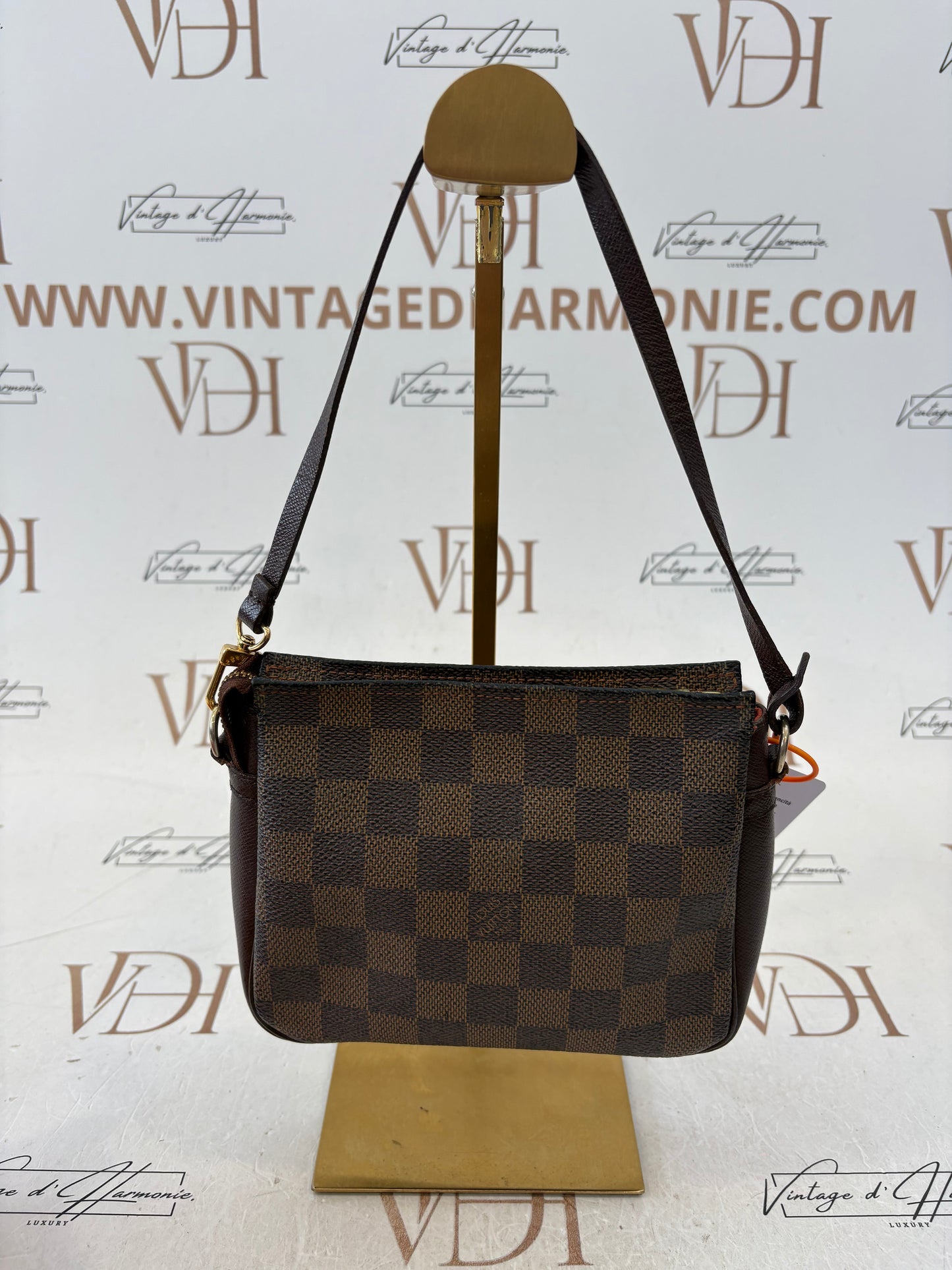 018371 - Louis Vuitton Trousse