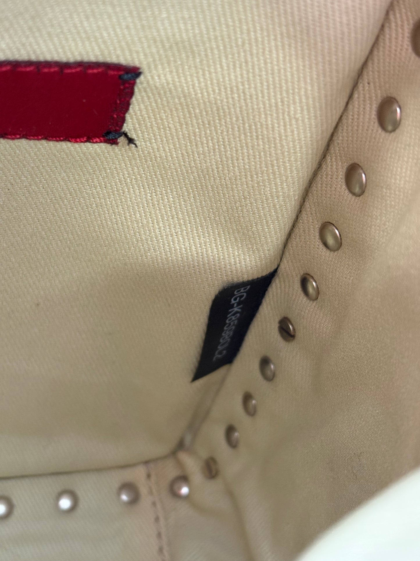 201244 - Valentino Rockstud