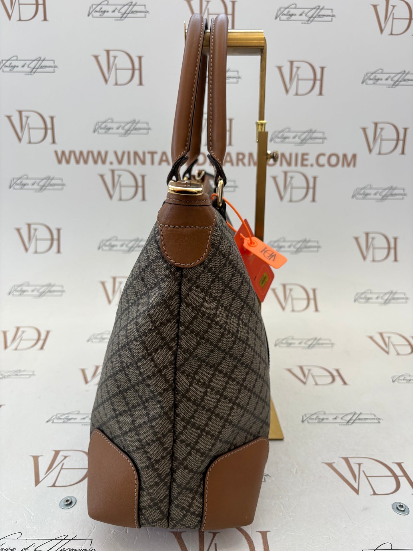 383048 - Gucci Brown
