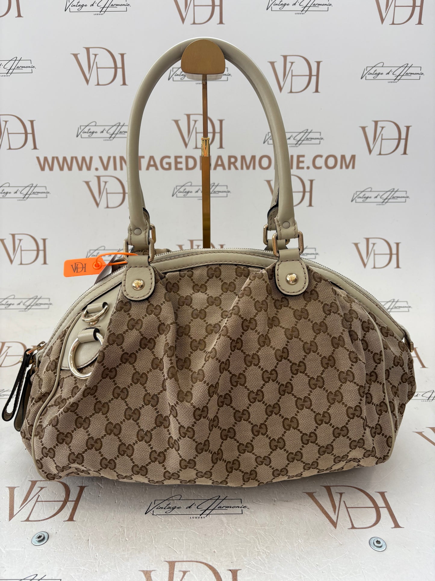 201052 - Gucci Sukey