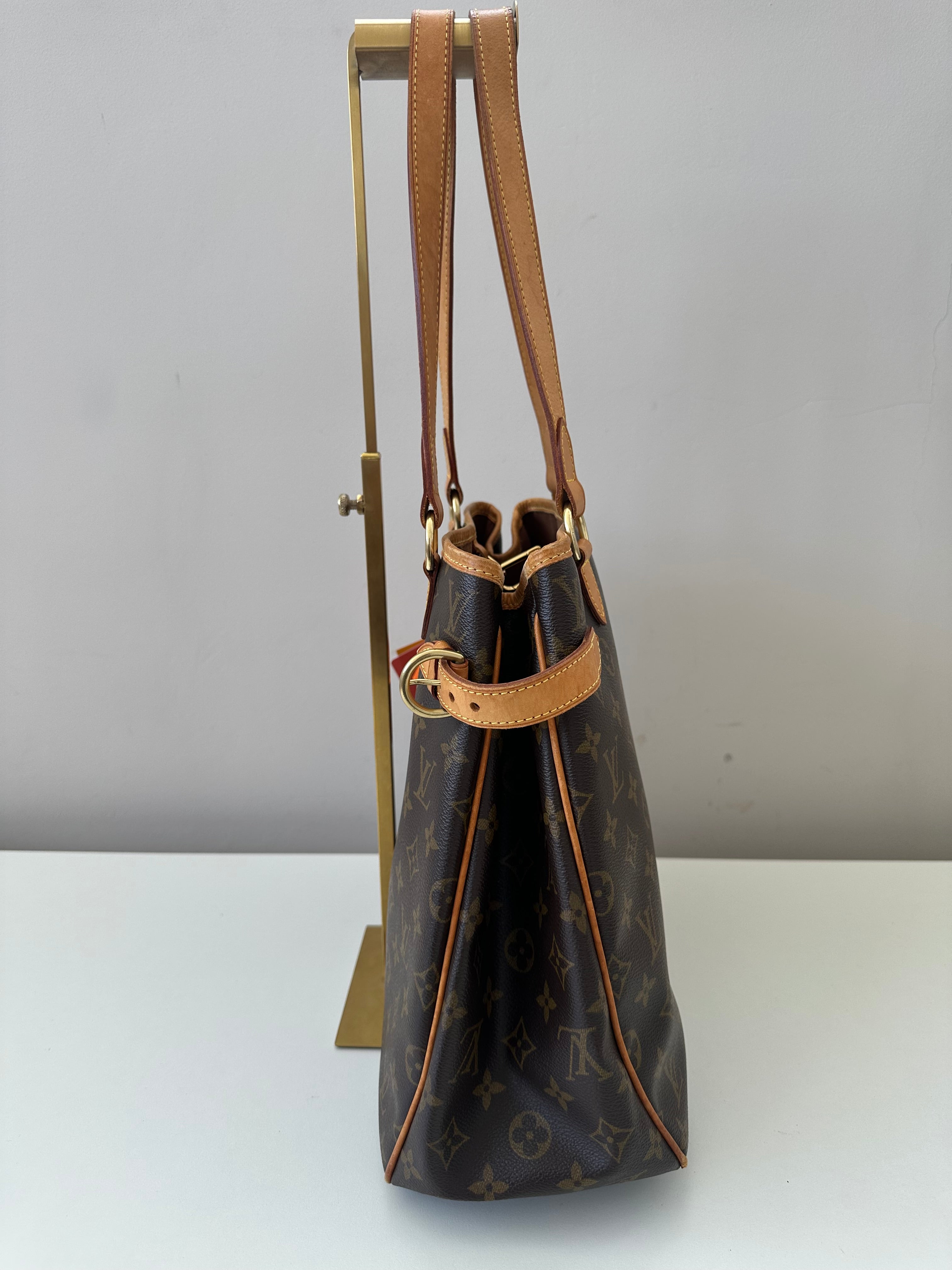 Louis Vuitton Batignolles Vertical