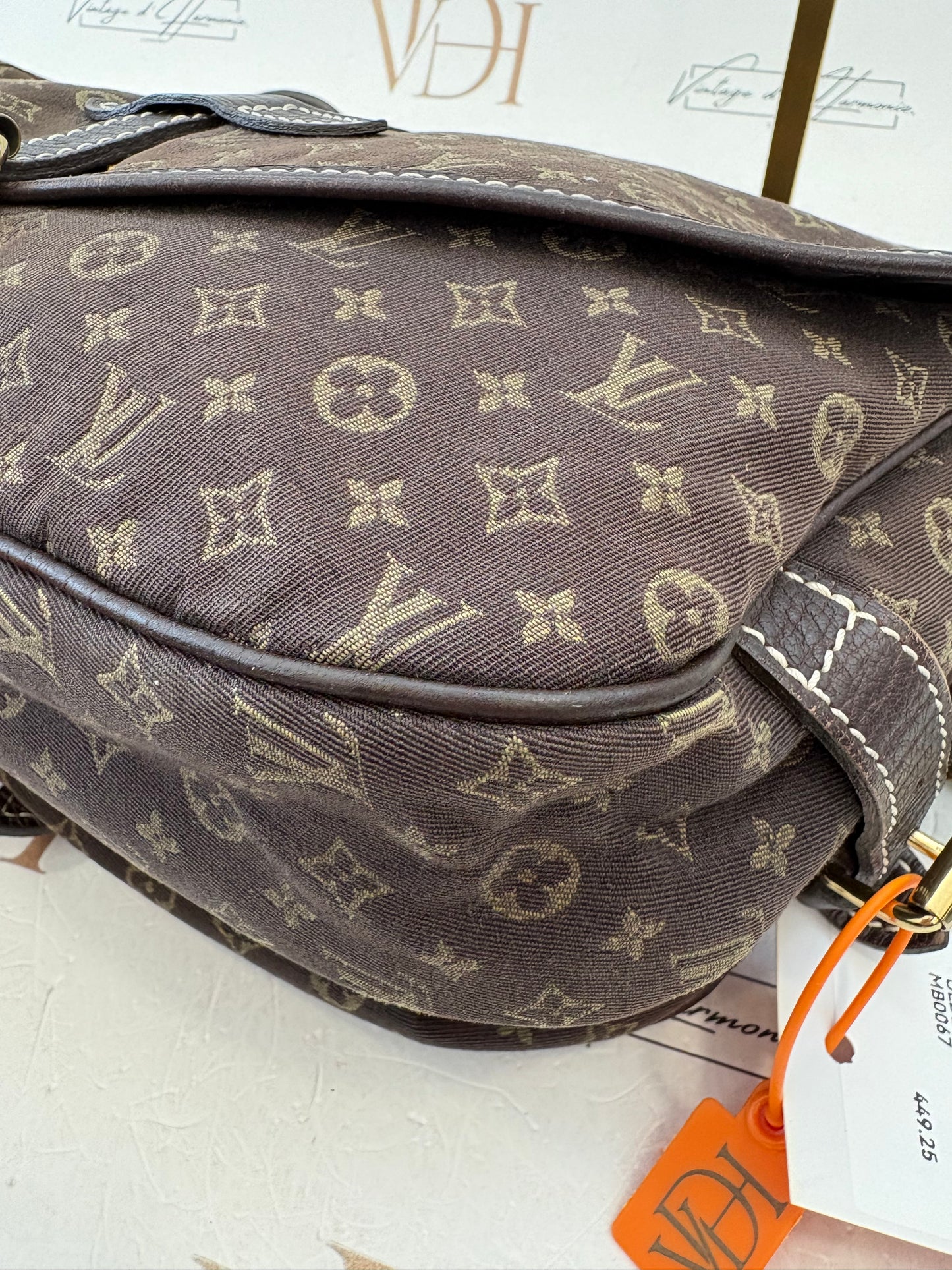 017726 - Louis Vuitton Saumur 30