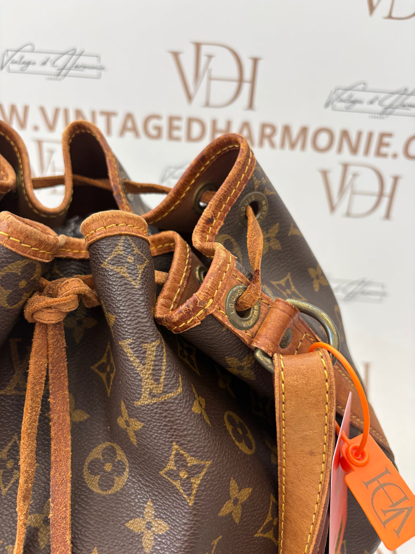 018290 - Louis Vuitton Noé