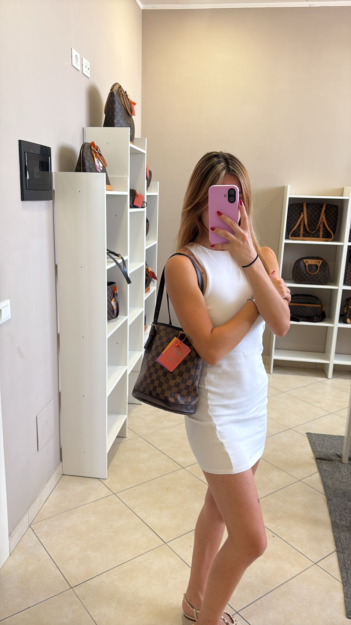 Louis Vuitton Marais