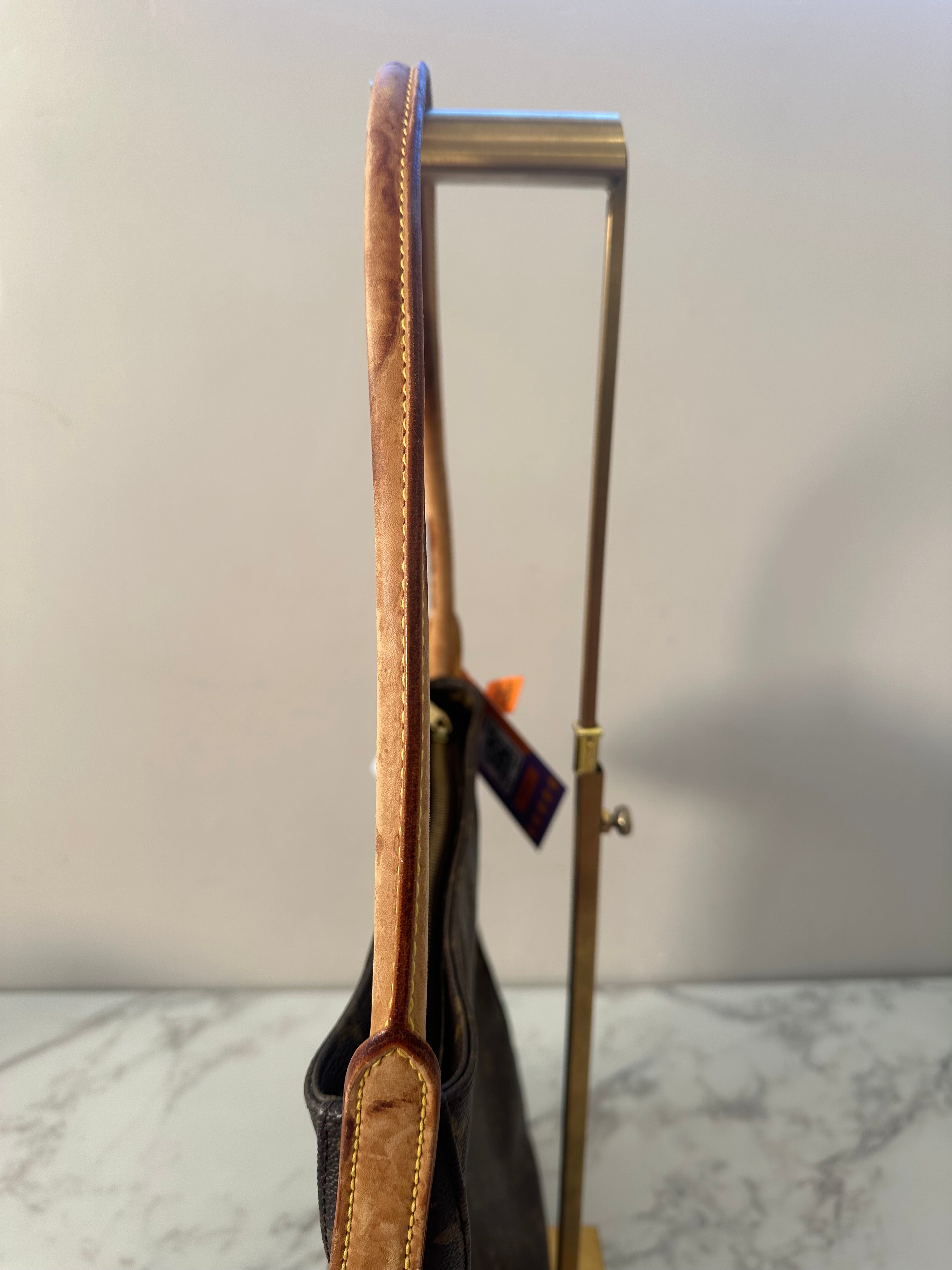 Louis Vuitton Looping GM