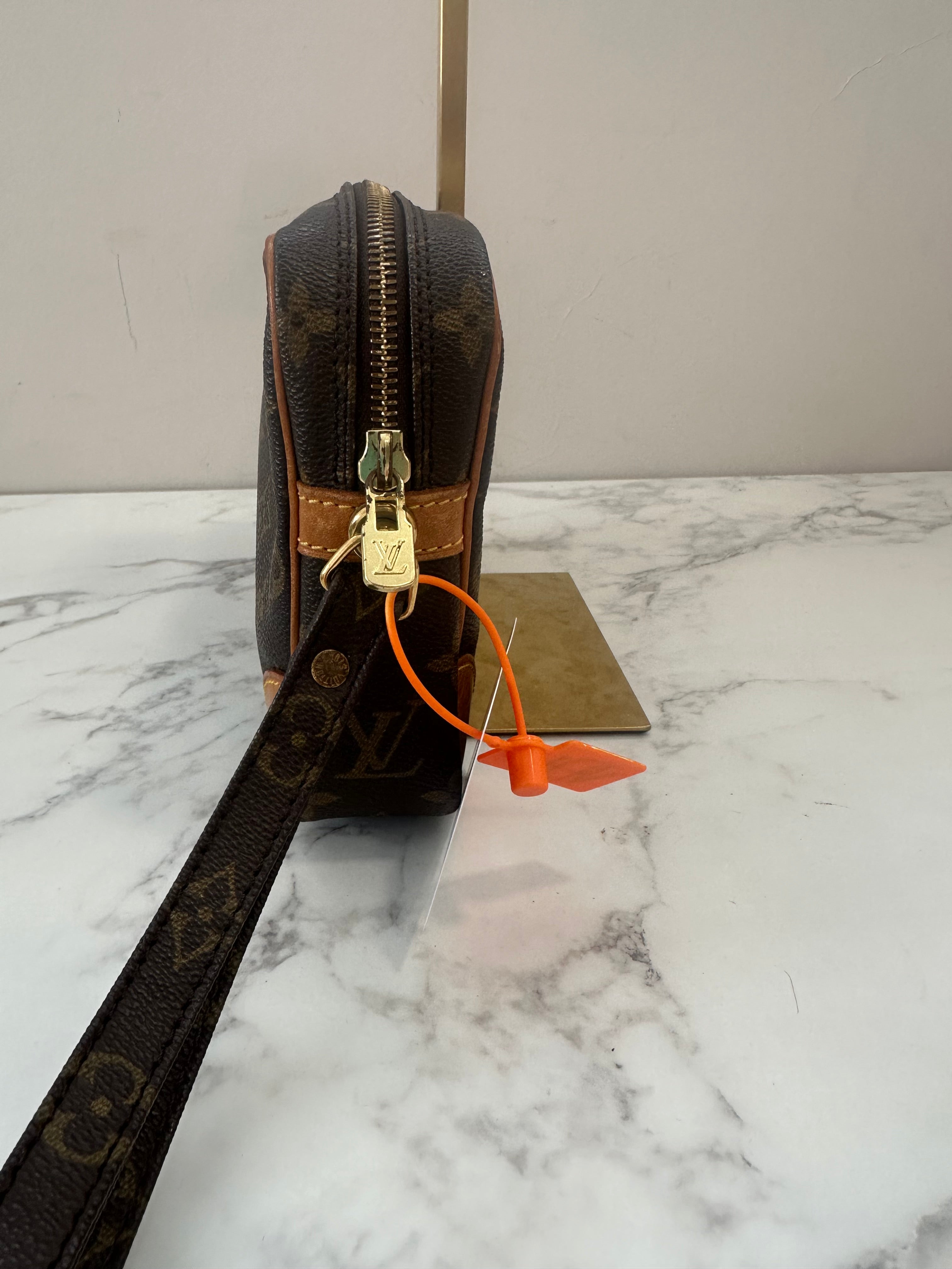 Louis Vuitton Dragonne GM