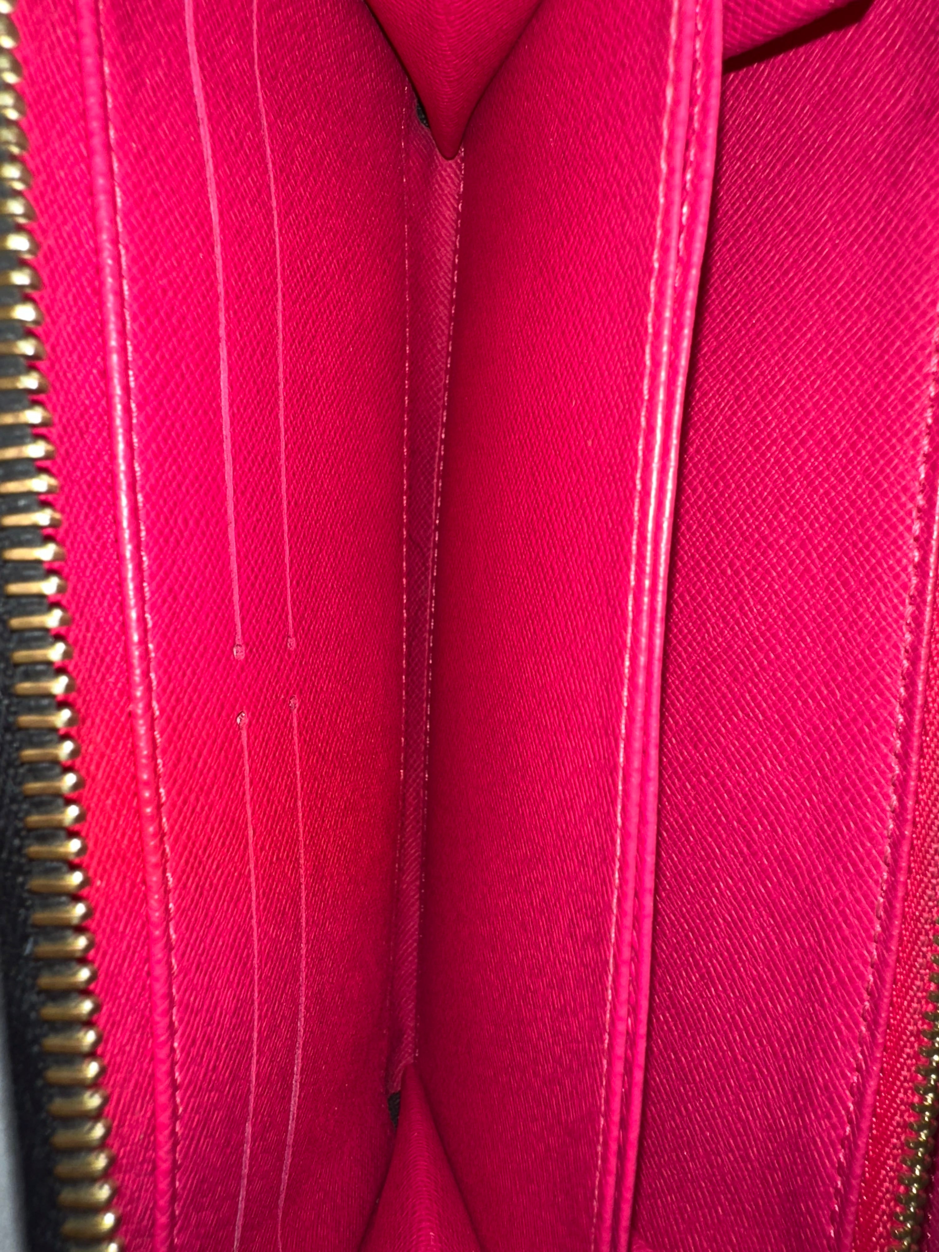 Louis Vuitton Wallet Zippy Multicolor Black