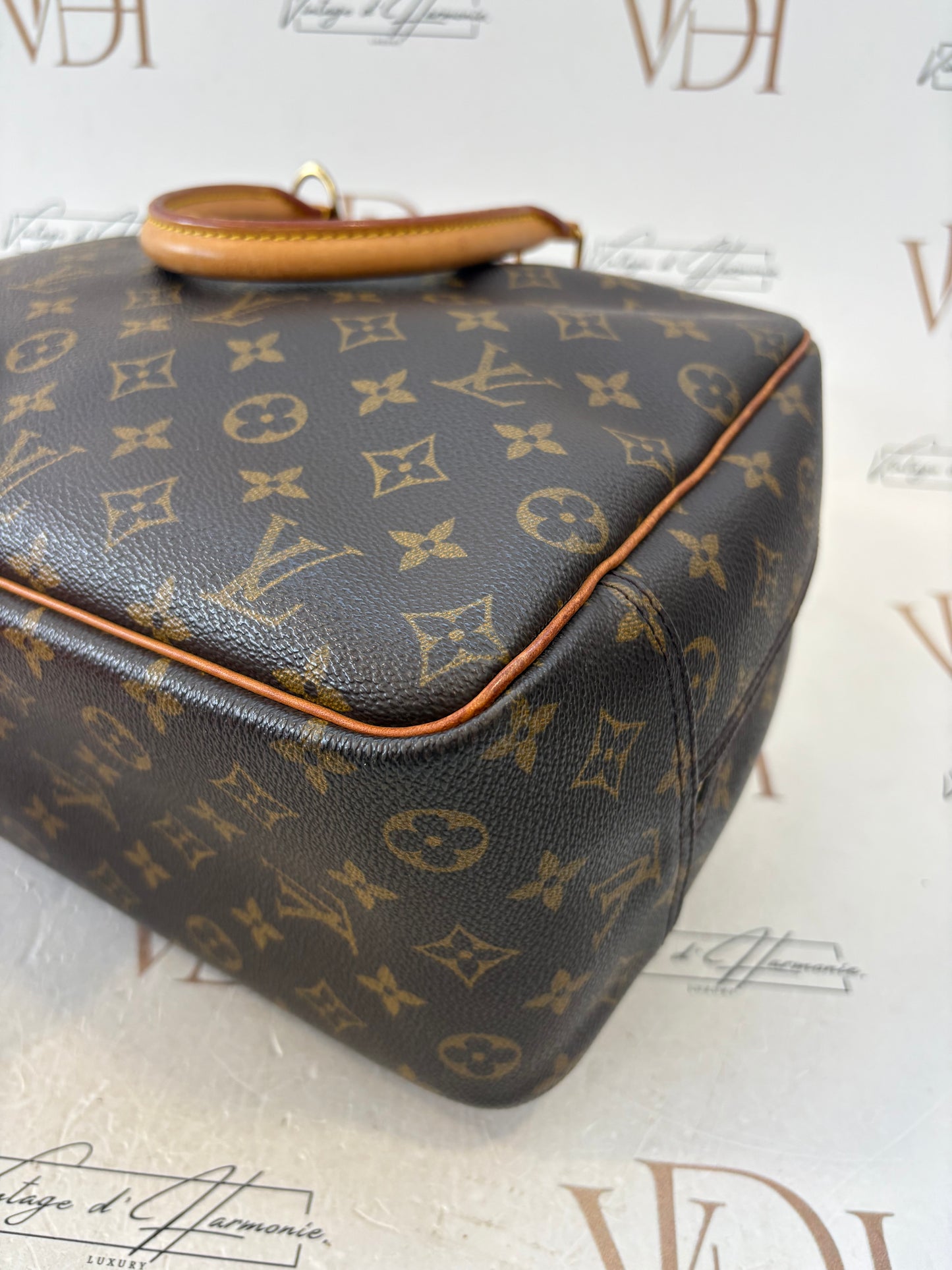 018276 - Louis Vuitton Deauville