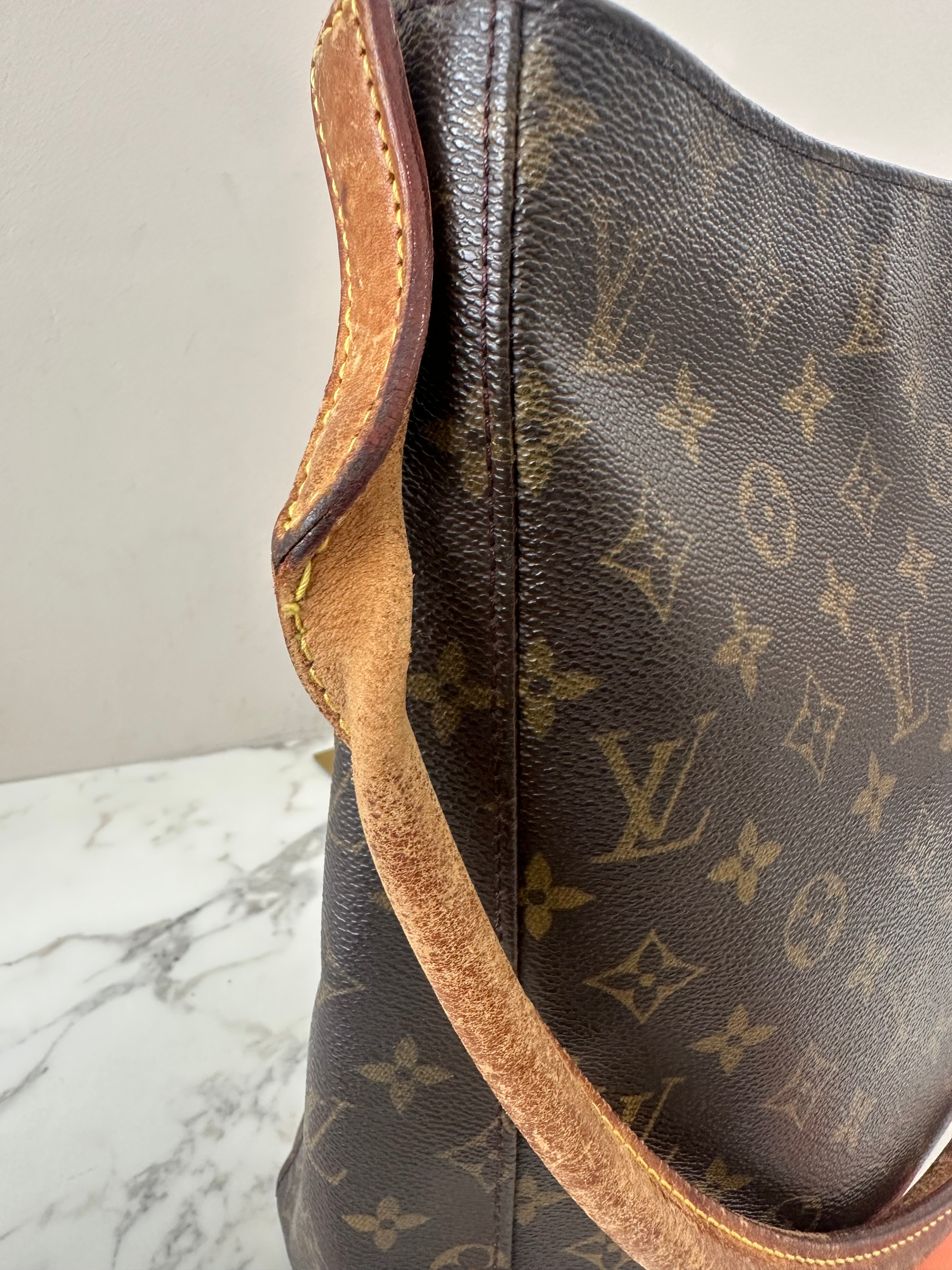 Louis Vuitton Looping GM