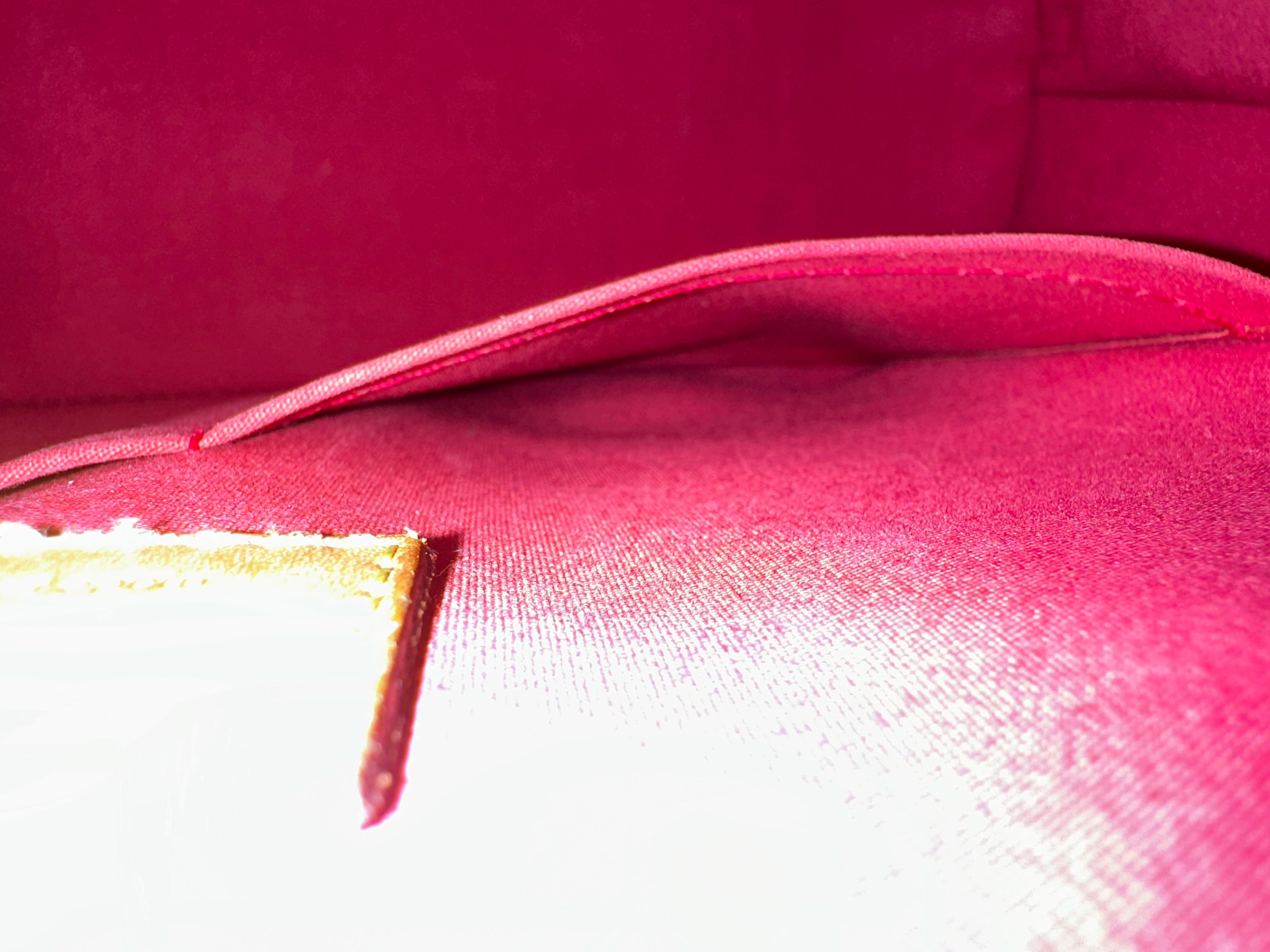 Louis Vuitton Alma Vernis Red